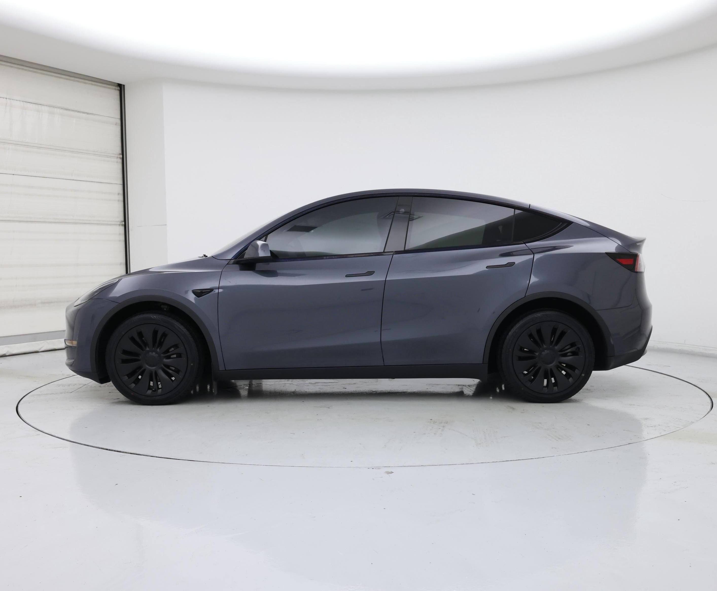 Thumbnail: 2023 Tesla Model Y - 3