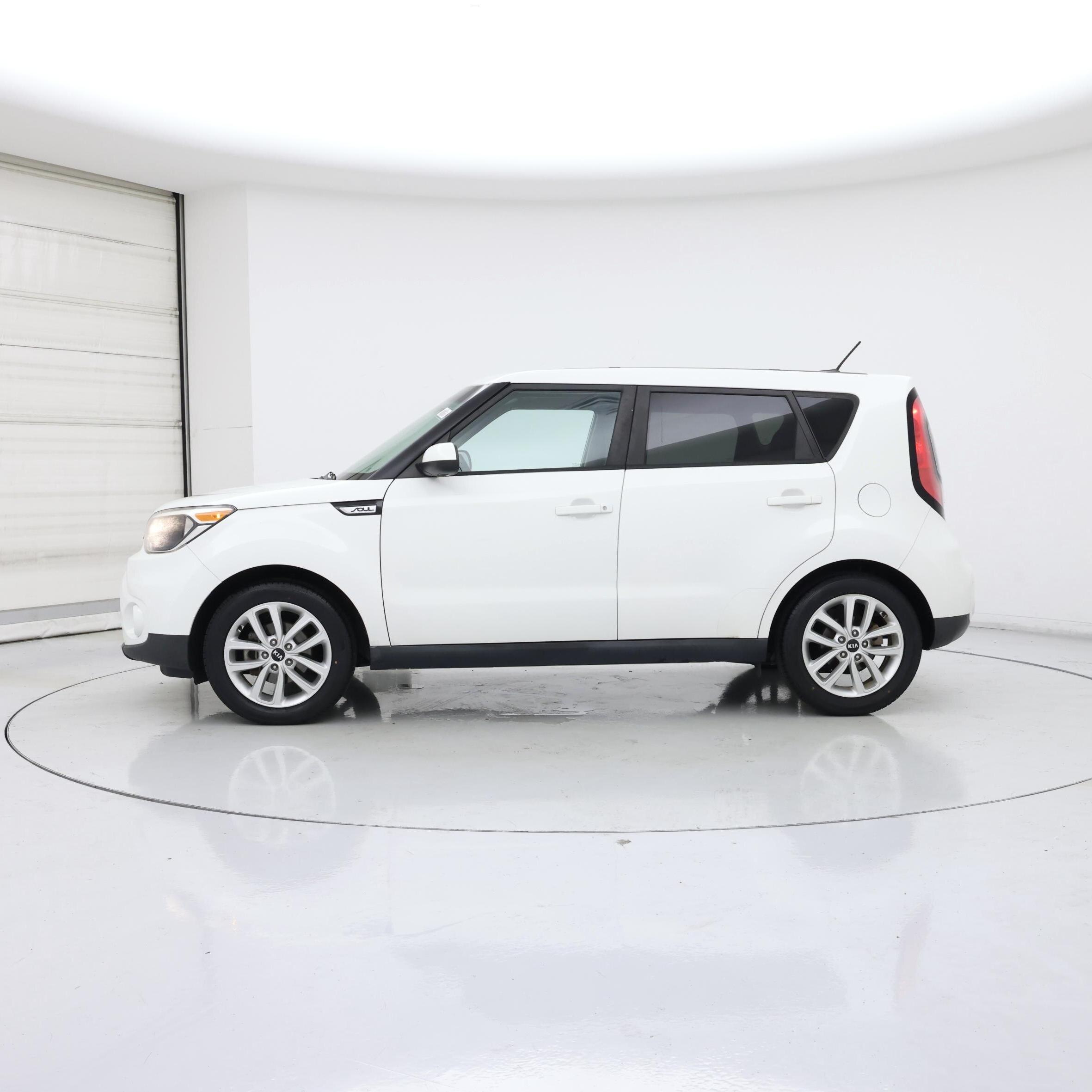 Thumbnail: 2017 Kia Soul - 3