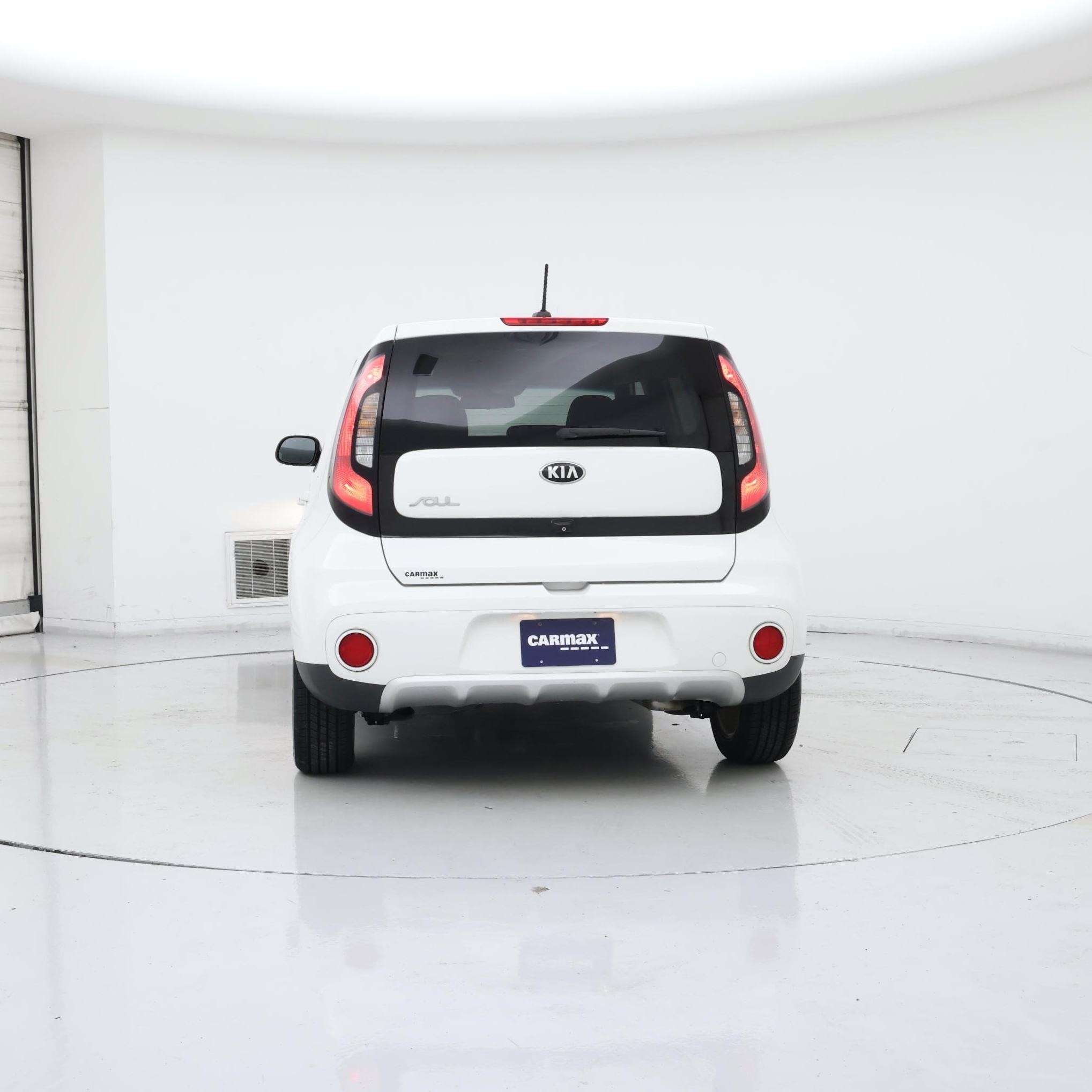 Thumbnail: 2017 Kia Soul - 6