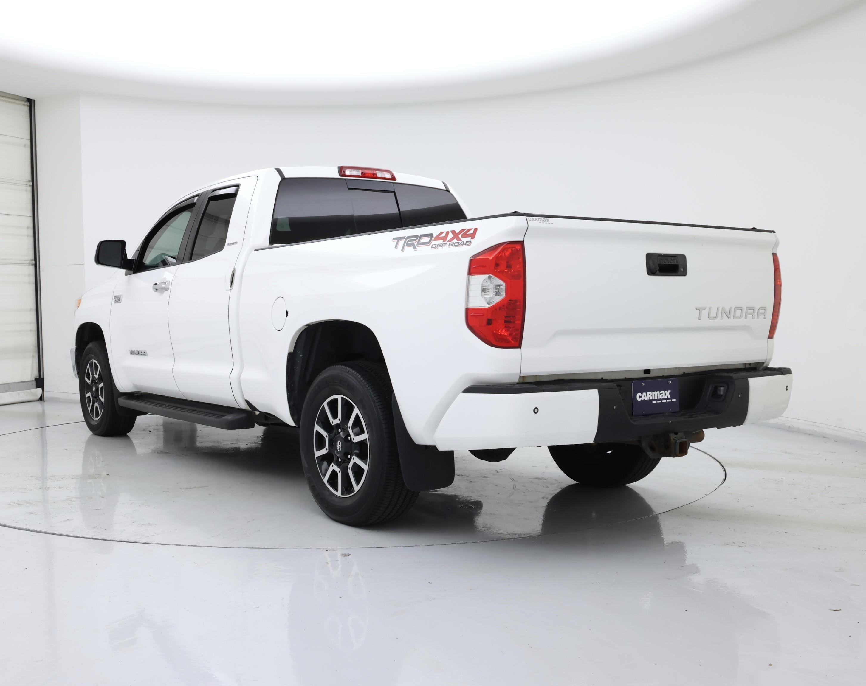 Thumbnail: 2017 Toyota Tundra - 2