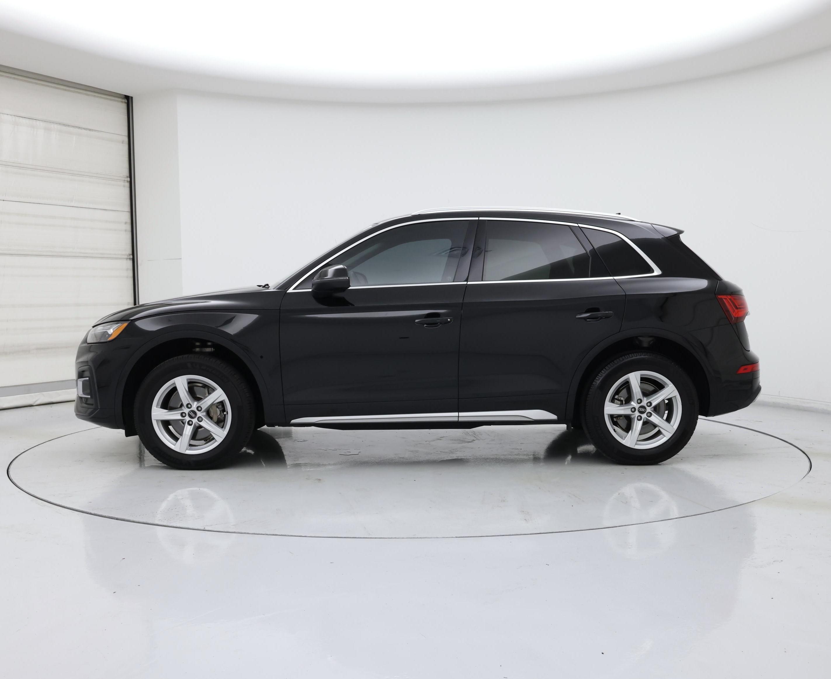 Thumbnail: 2022 Audi Q5 - 3