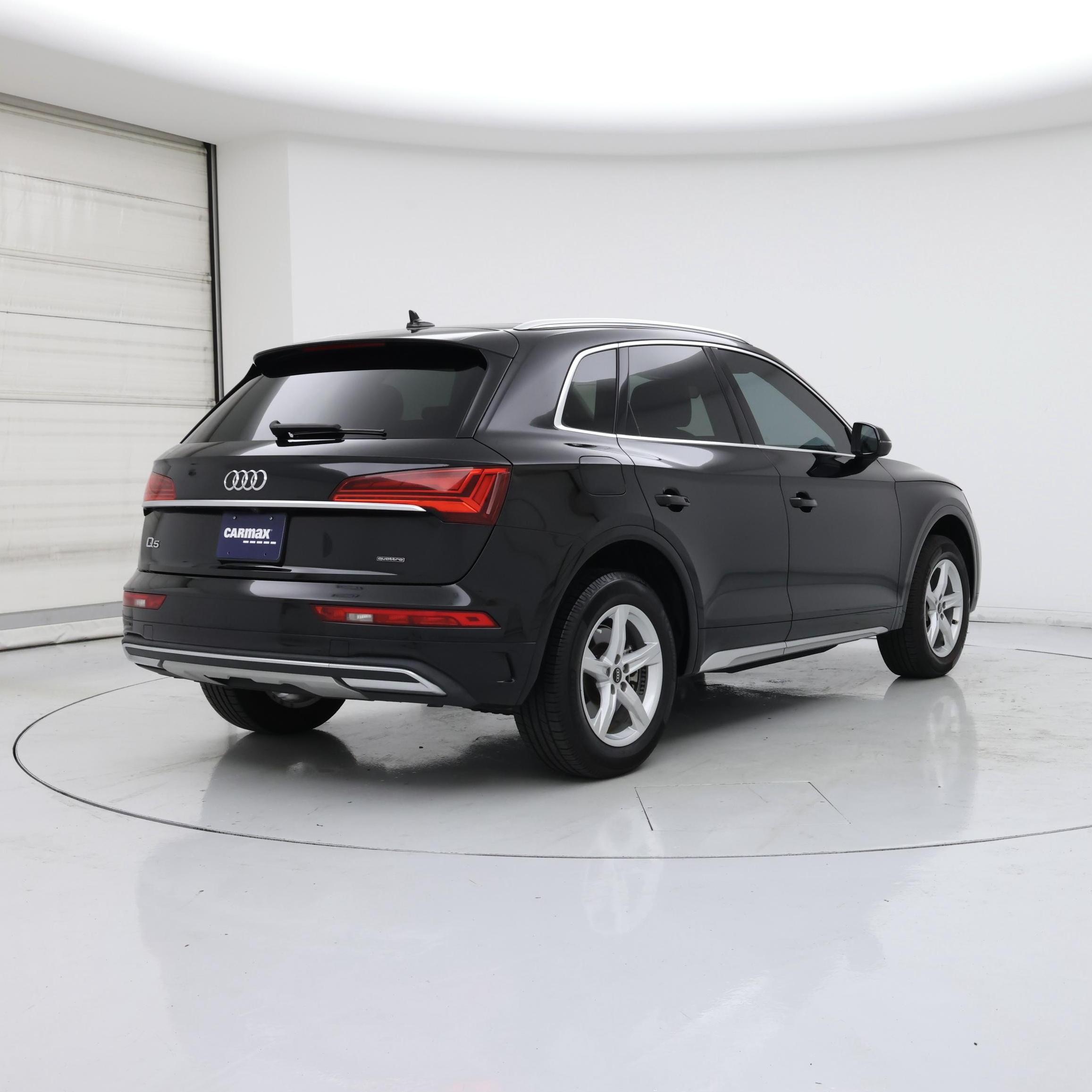 Thumbnail: 2022 Audi Q5 - 8