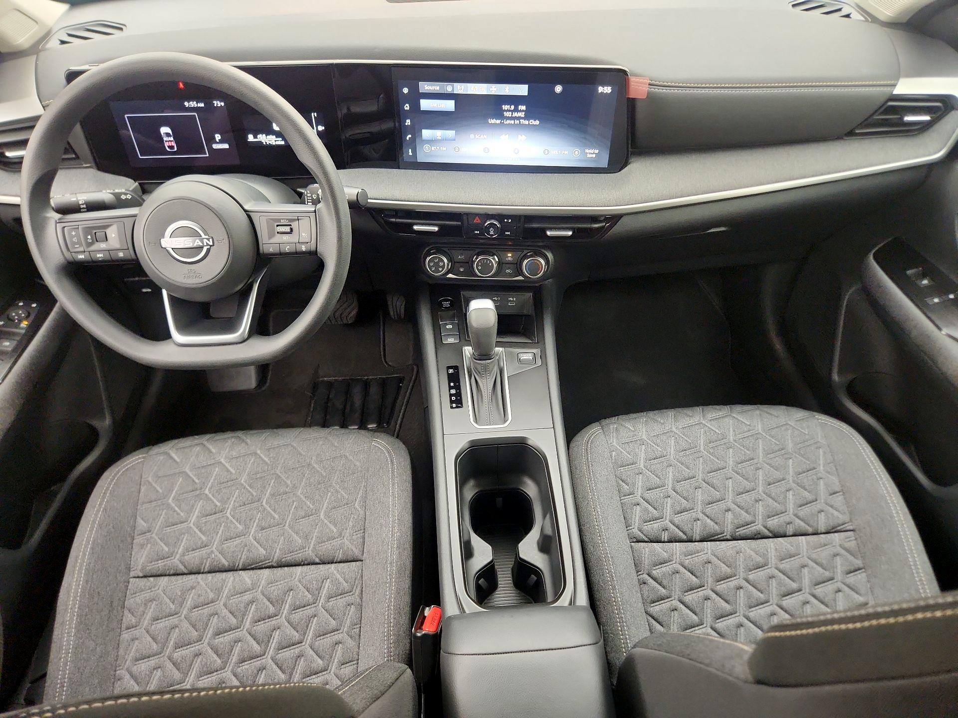 Thumbnail: 2025 Nissan Kicks - 9