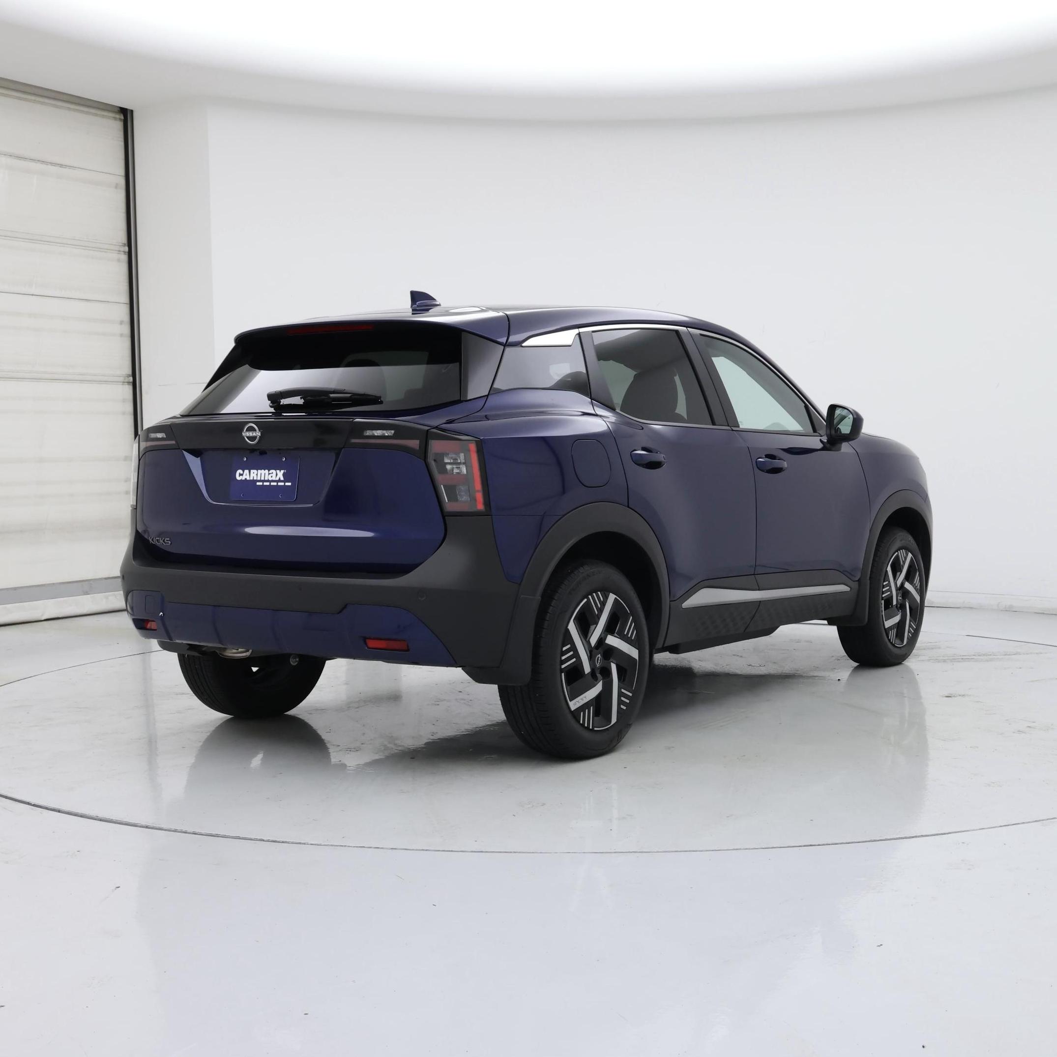 Thumbnail: 2025 Nissan Kicks - 8