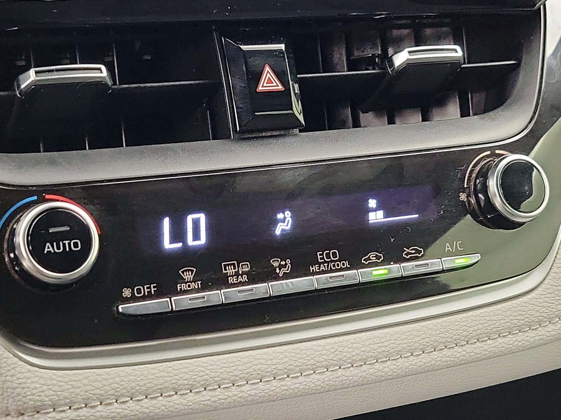 Thumbnail: 2020 Toyota Corolla - 16