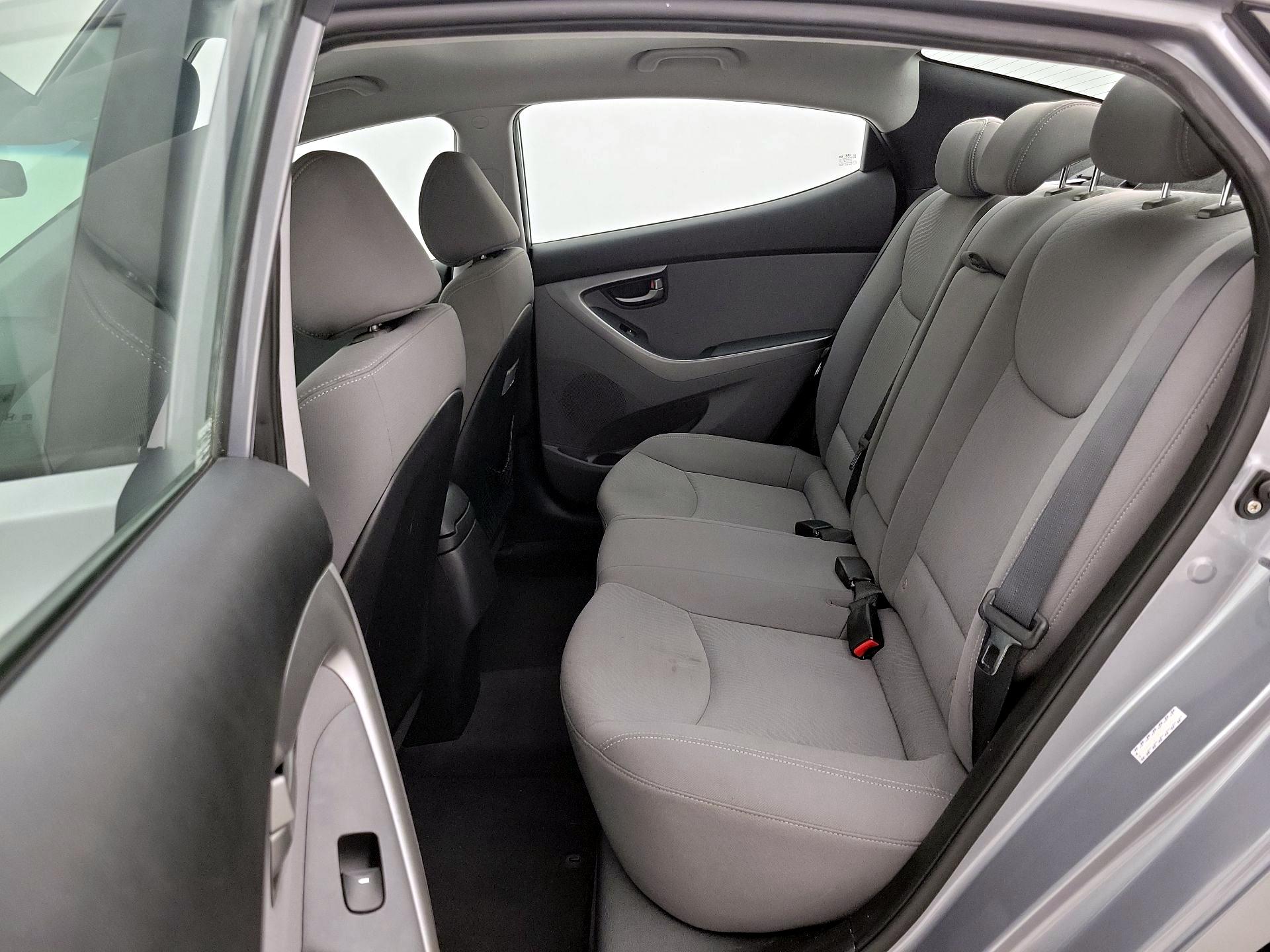 Thumbnail: 2016 Hyundai Elantra - 19