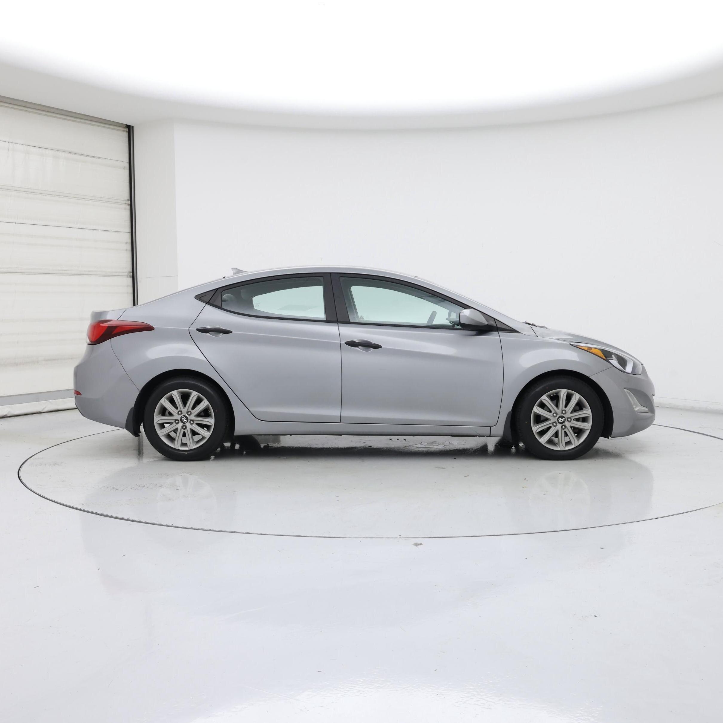 Thumbnail: 2016 Hyundai Elantra - 7