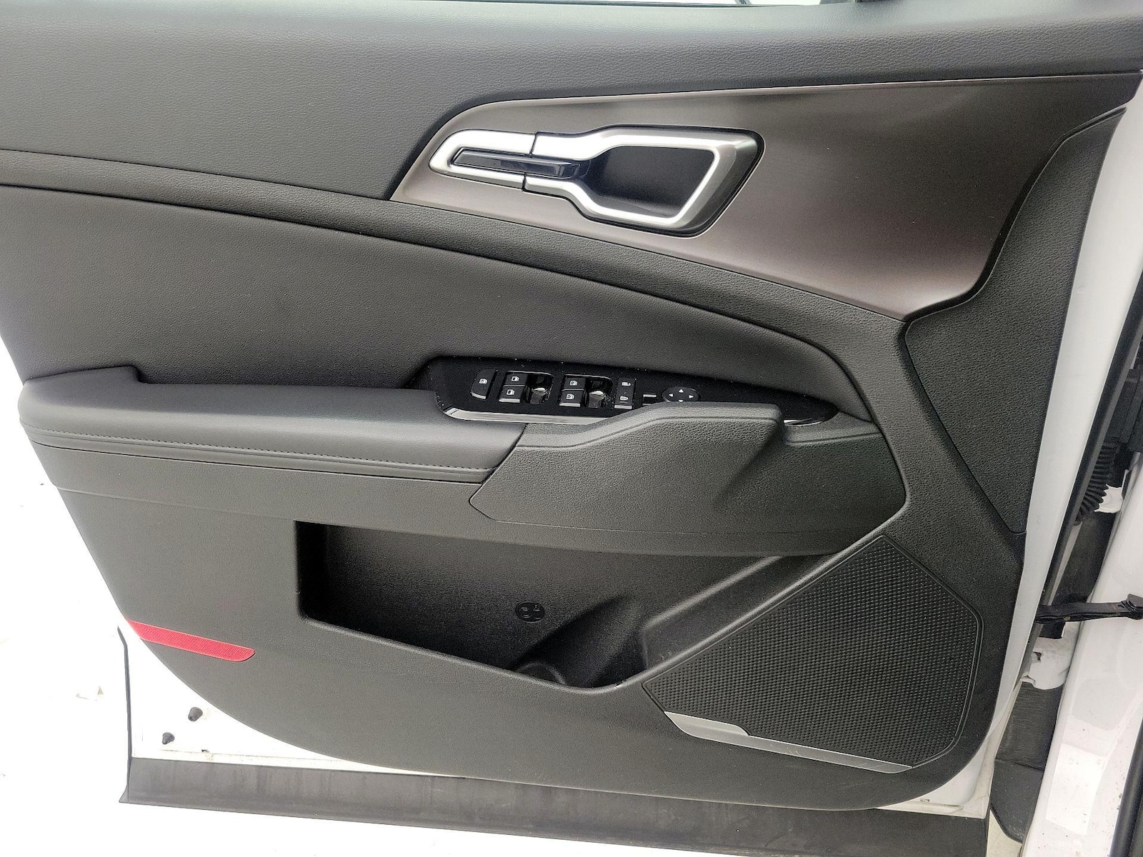 2023 Kia Sportage EX - Photo 13