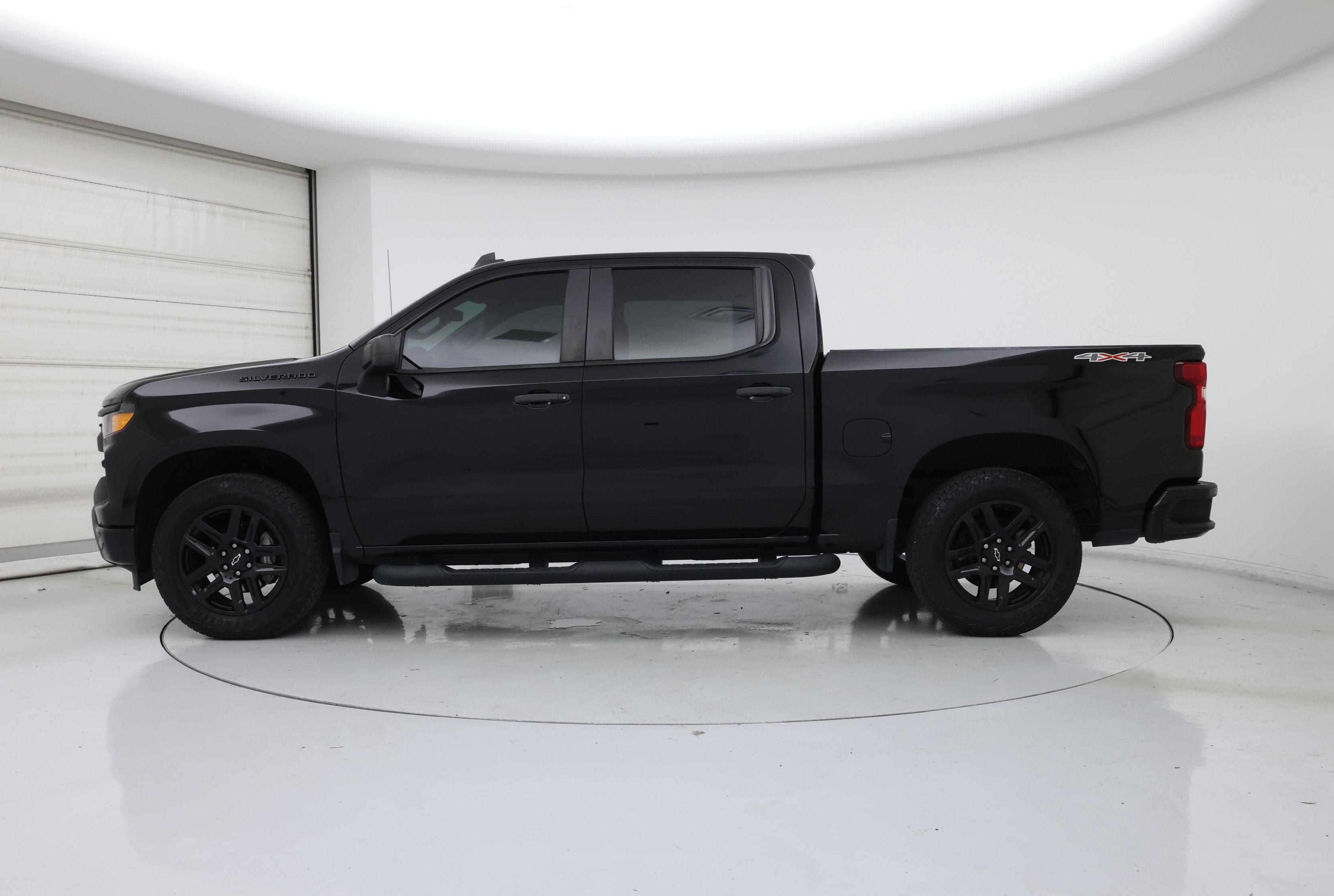 Thumbnail: 2022 Chevrolet Silverado 1500 - 3