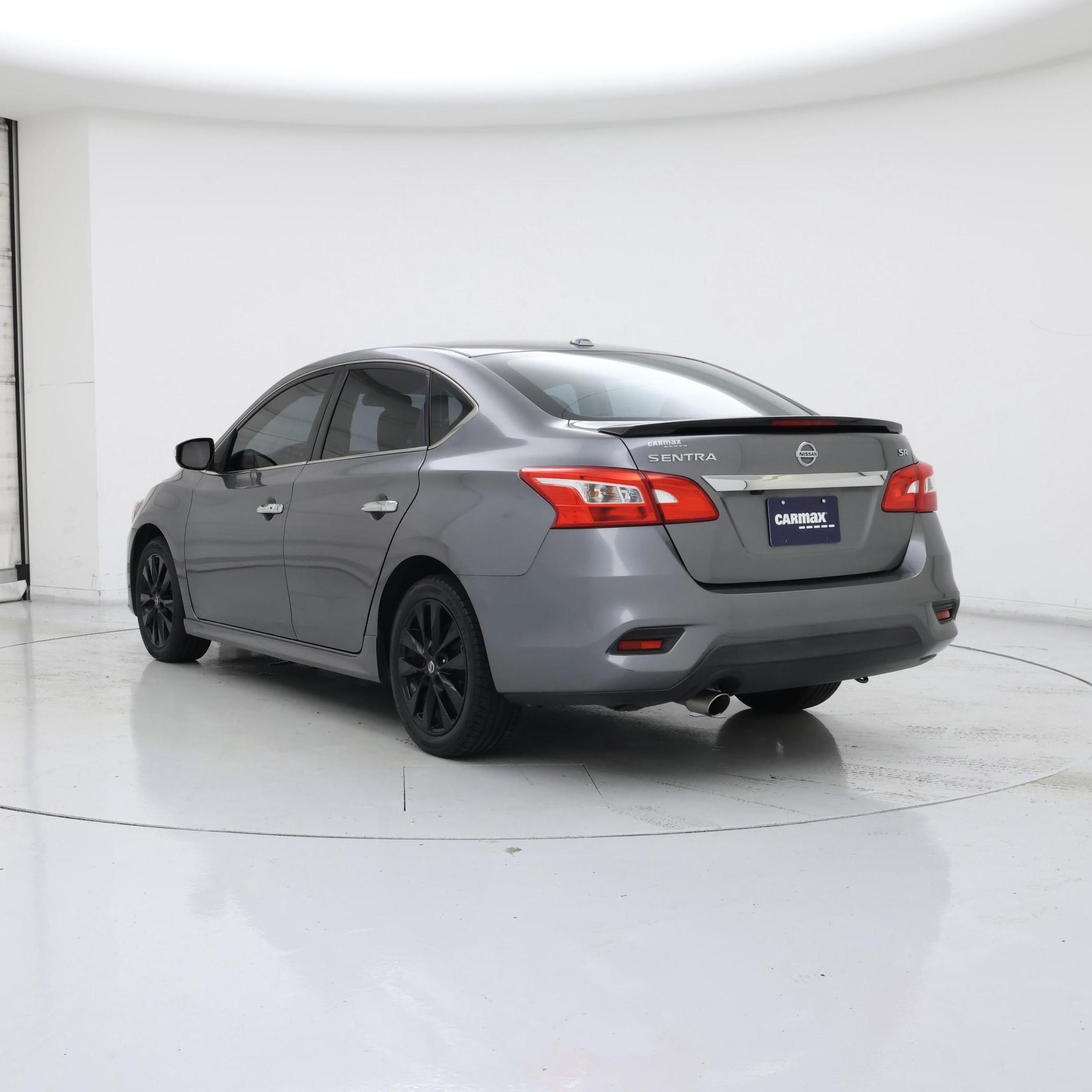 Thumbnail: 2017 Nissan Sentra - 2