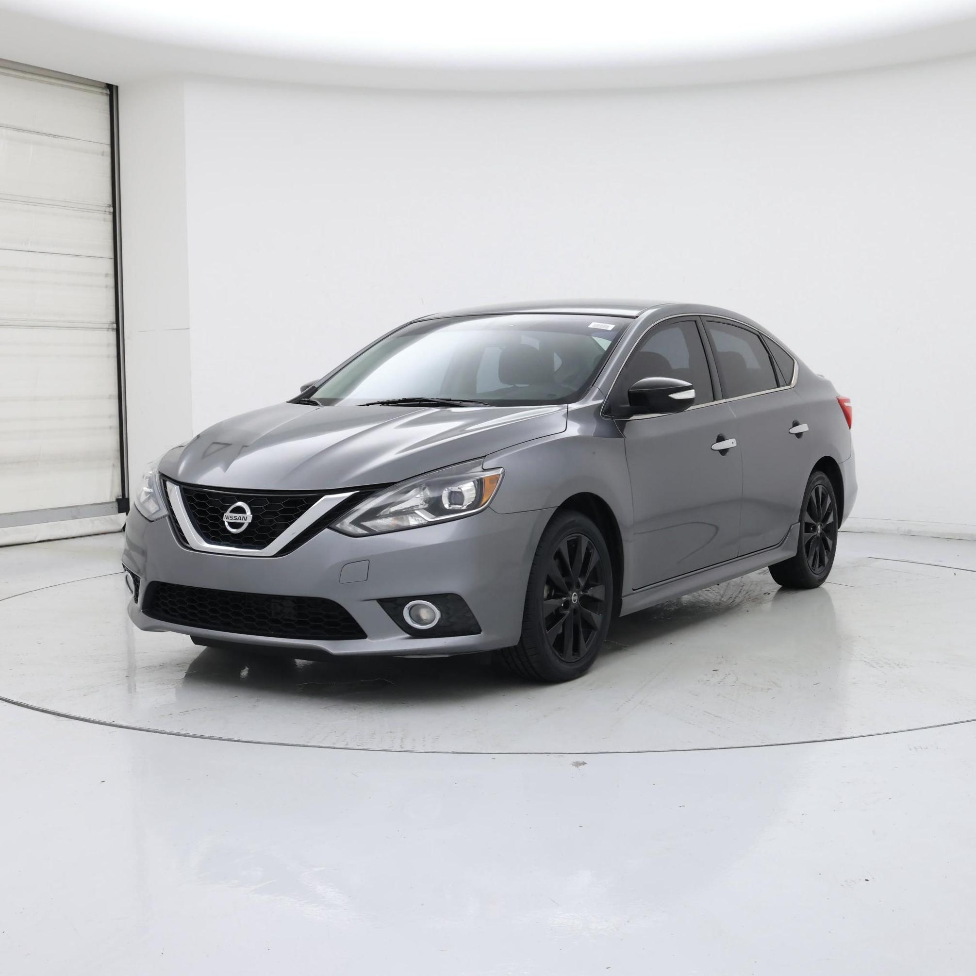 Thumbnail: 2017 Nissan Sentra - 4