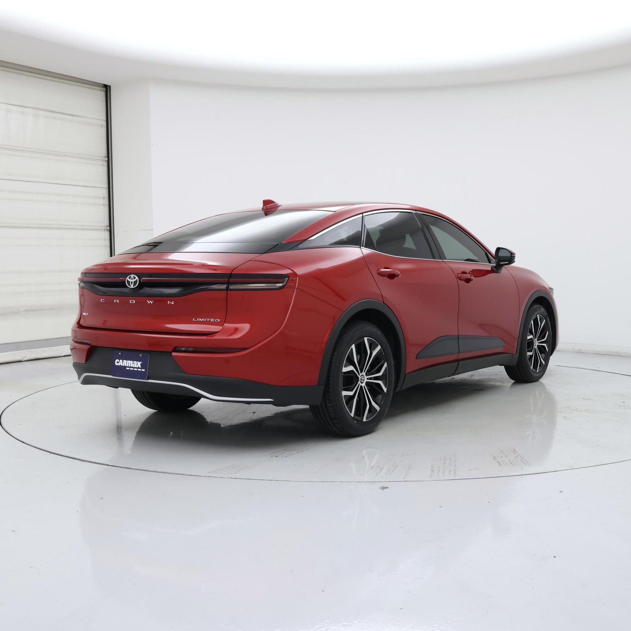 Thumbnail: 2023 Toyota Crown - 8