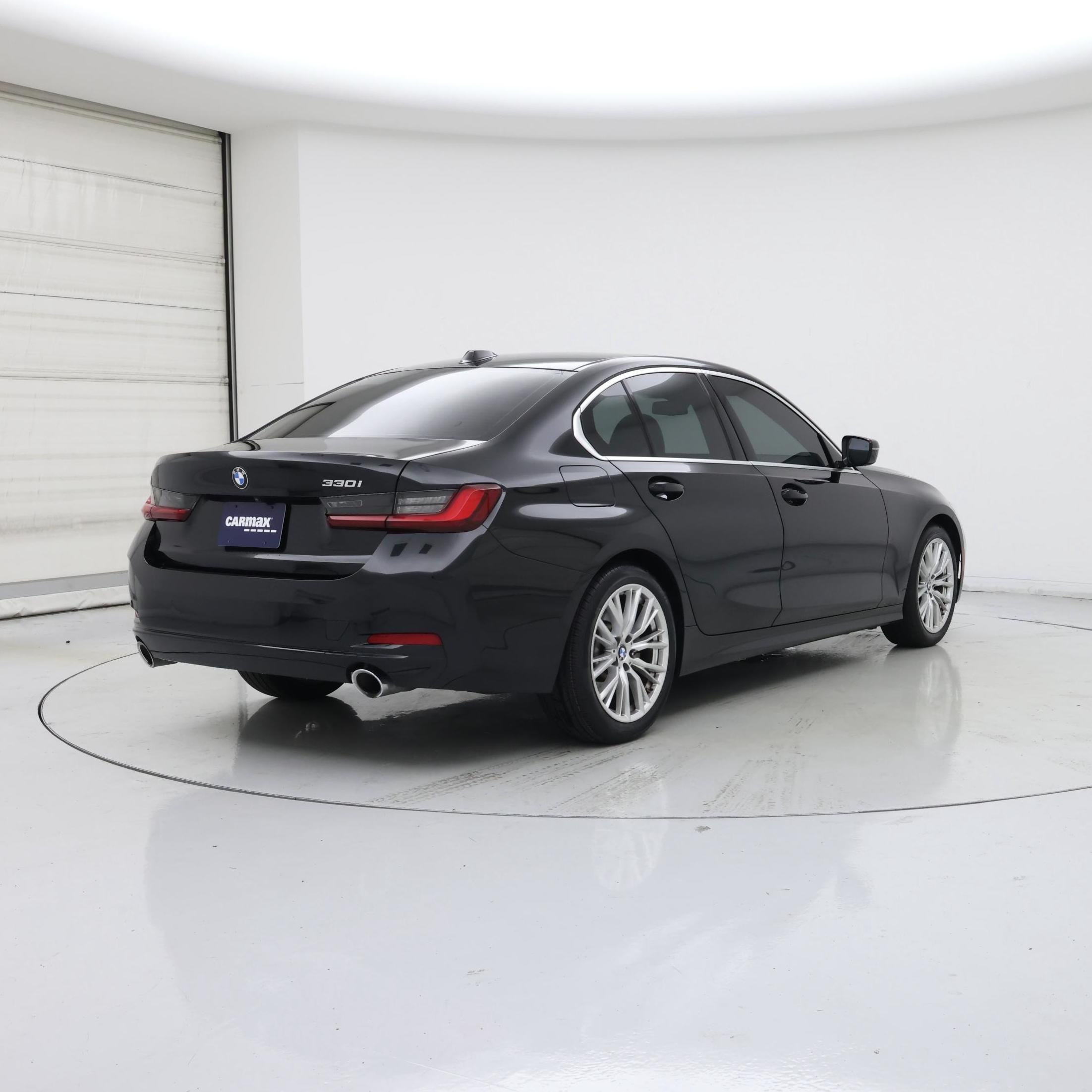Thumbnail: 2024 BMW 3 Series - 8