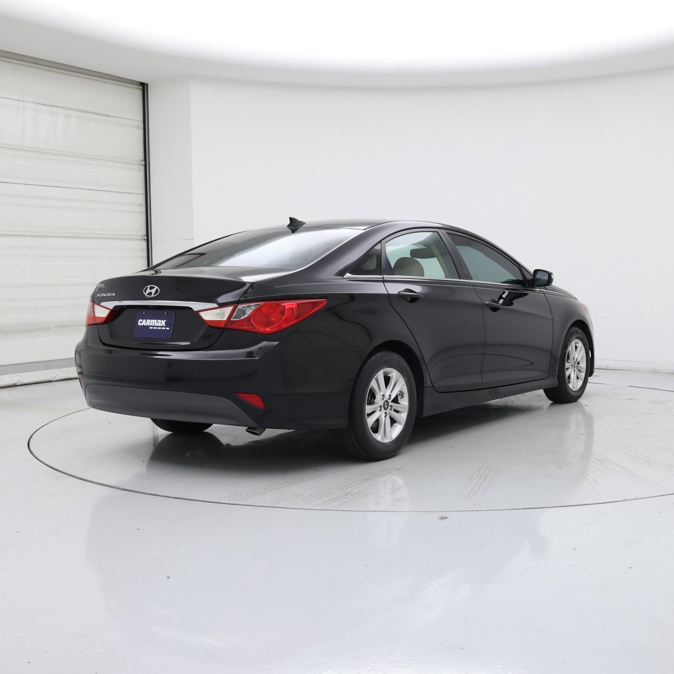 Thumbnail: 2014 Hyundai Sonata - 8