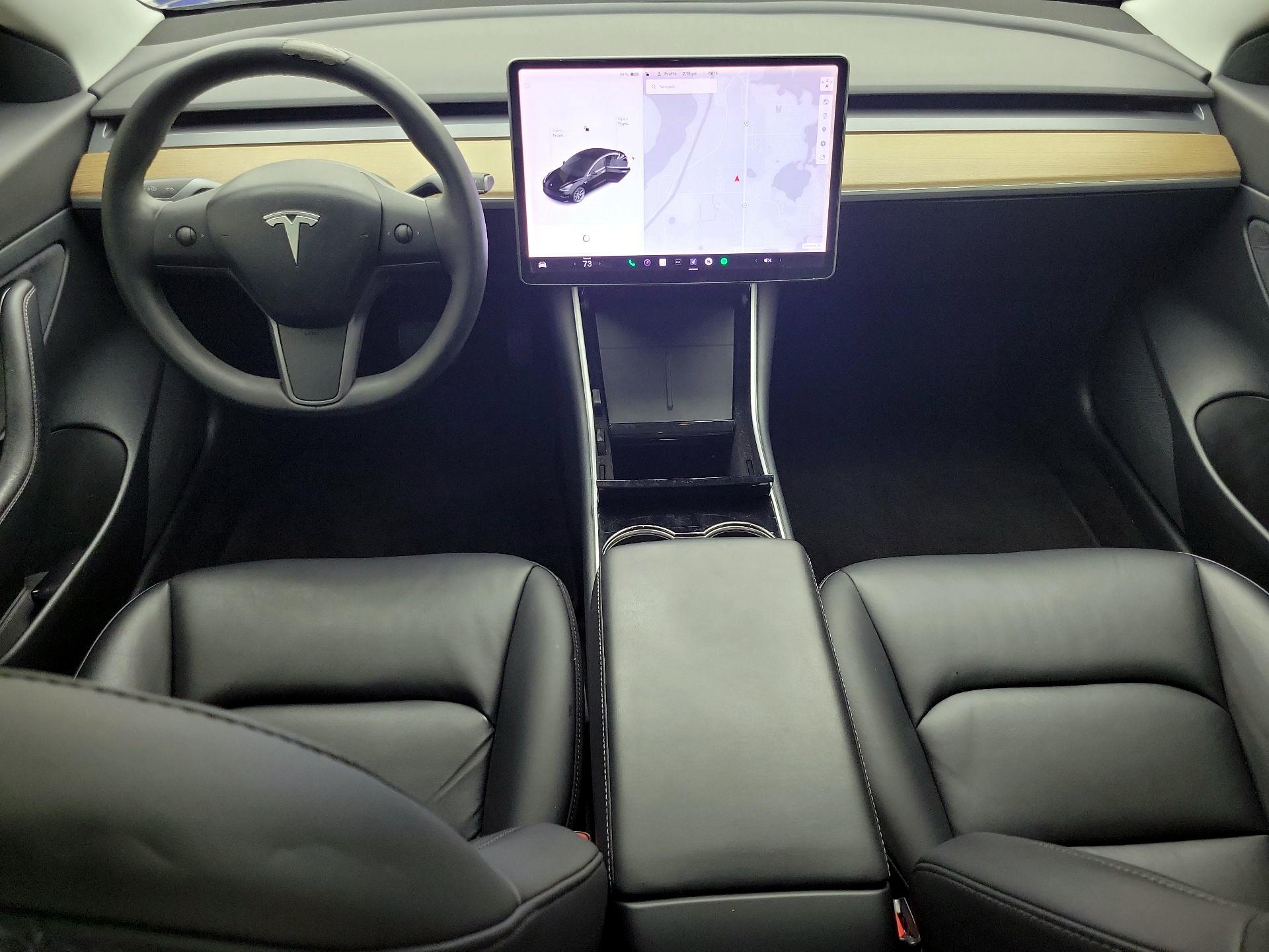 Thumbnail: 2020 Tesla Model 3 - 9