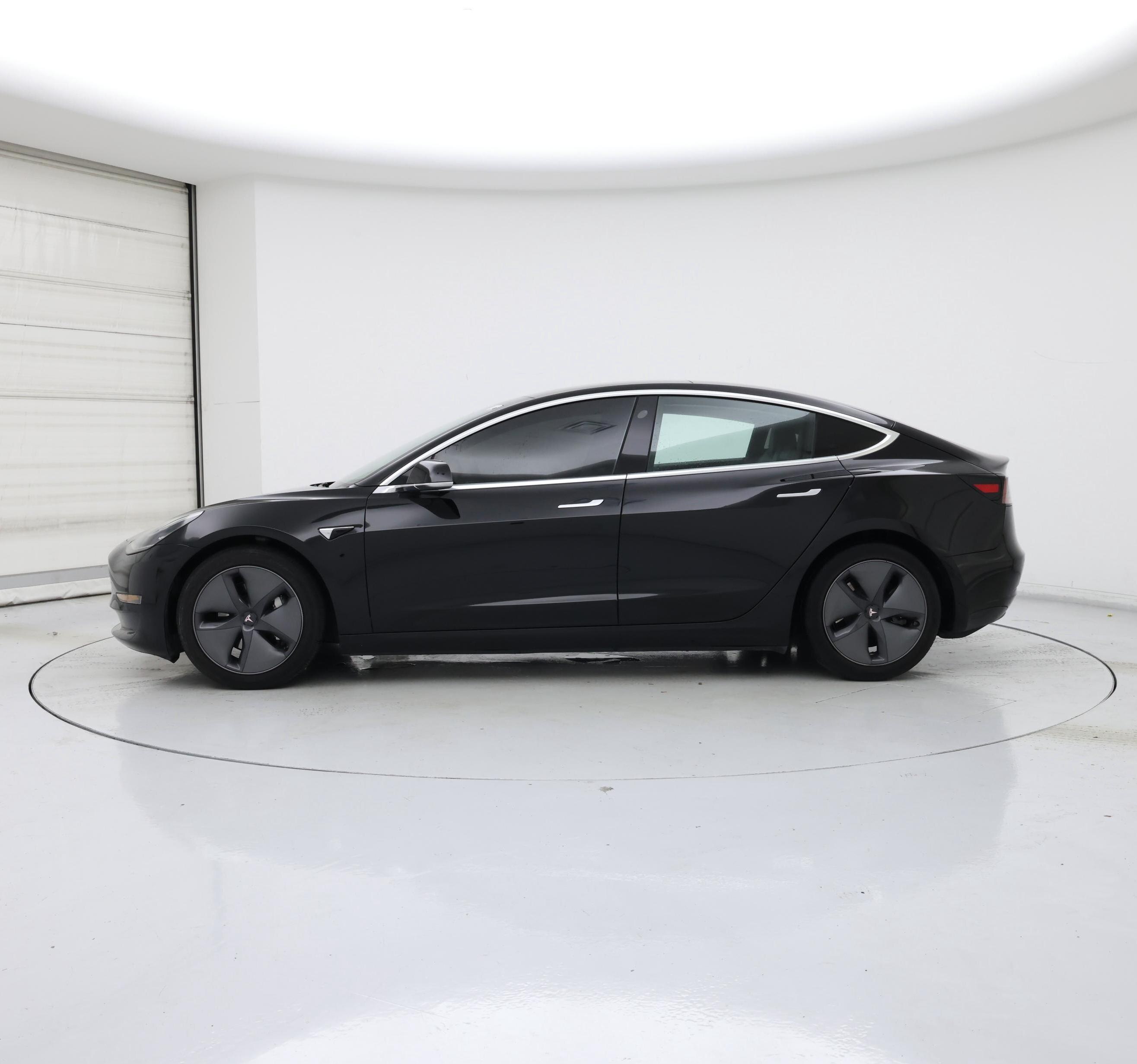 Thumbnail: 2020 Tesla Model 3 - 3