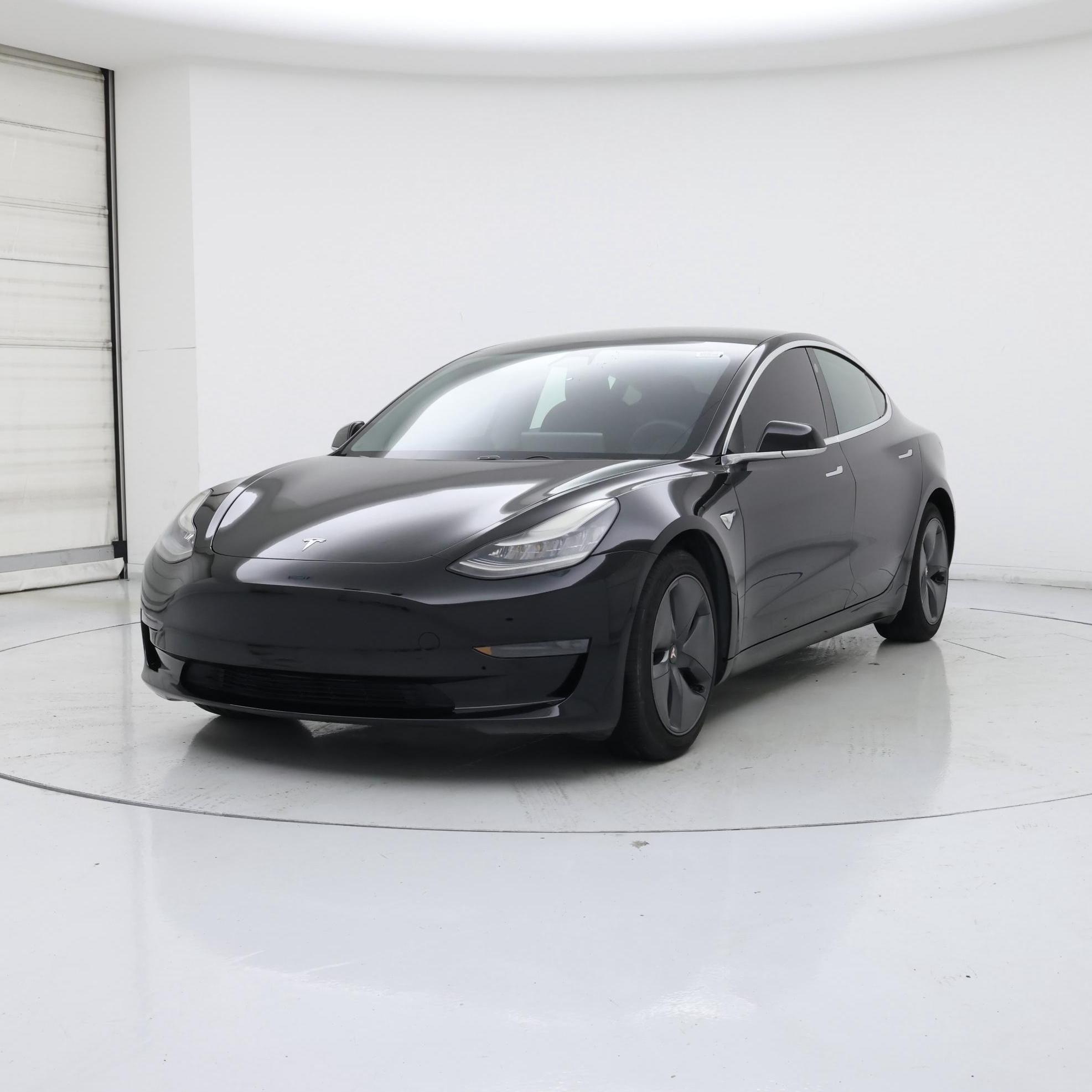 Thumbnail: 2020 Tesla Model 3 - 4