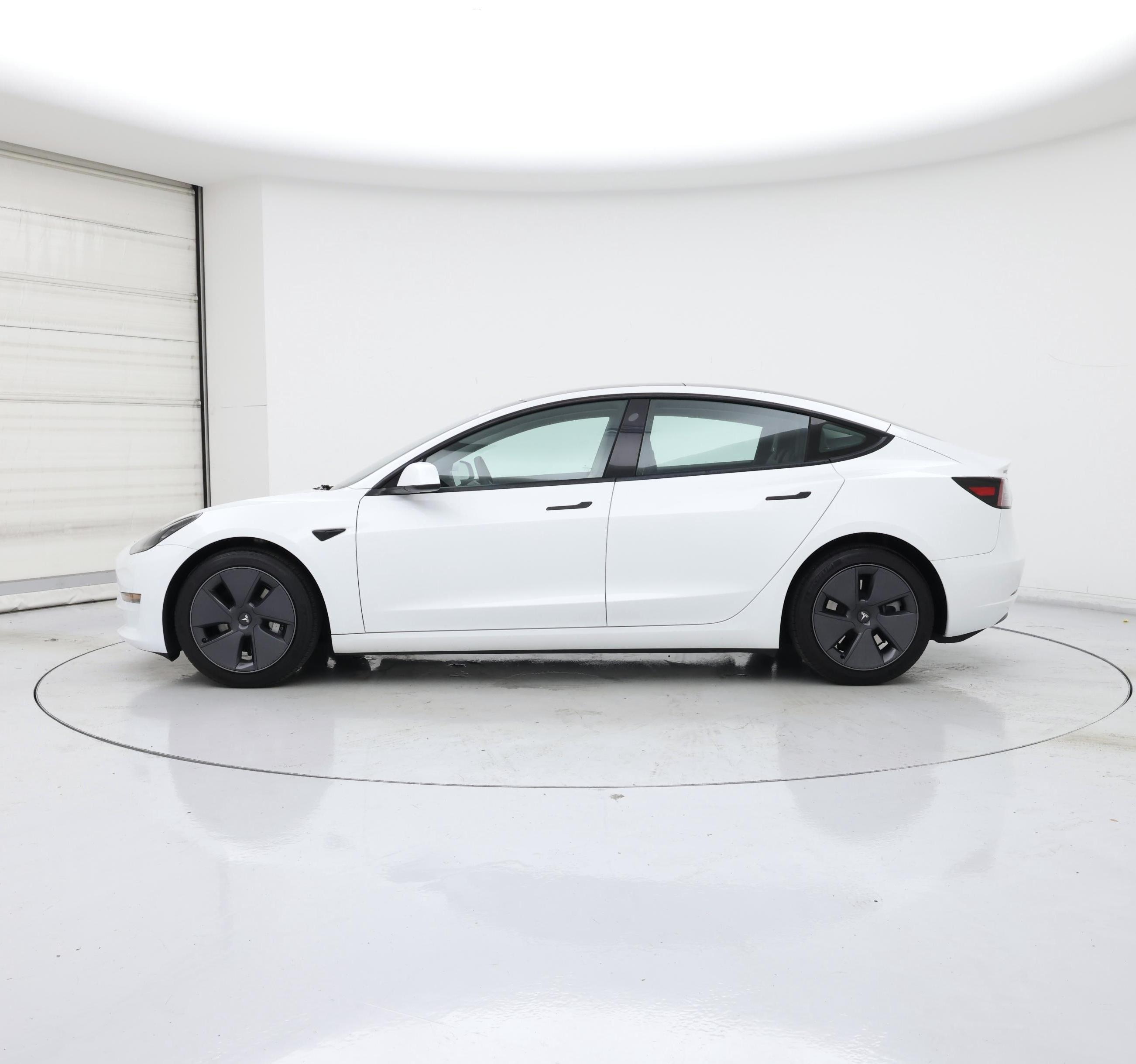 Thumbnail: 2023 Tesla Model 3 - 3