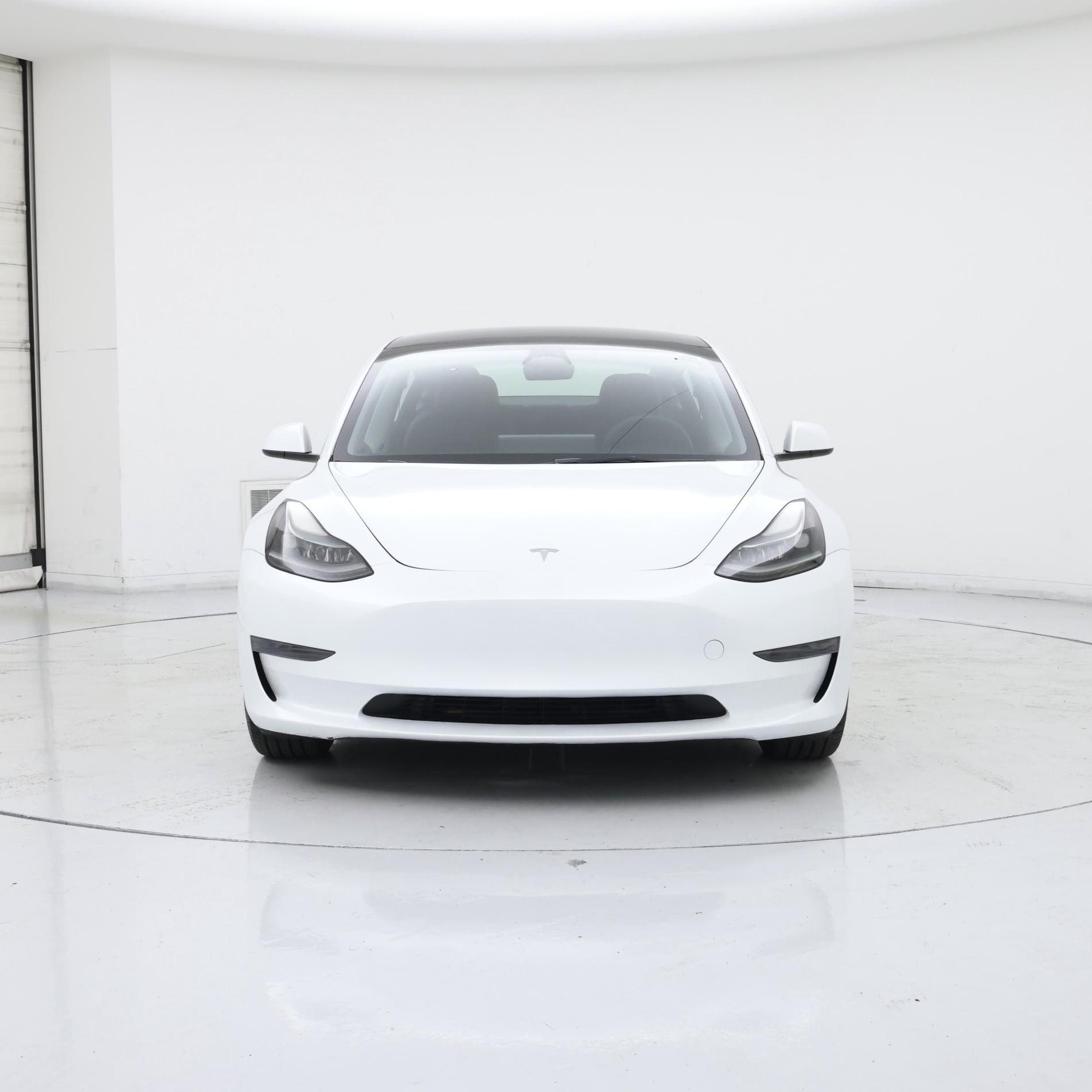 Thumbnail: 2023 Tesla Model 3 - 5