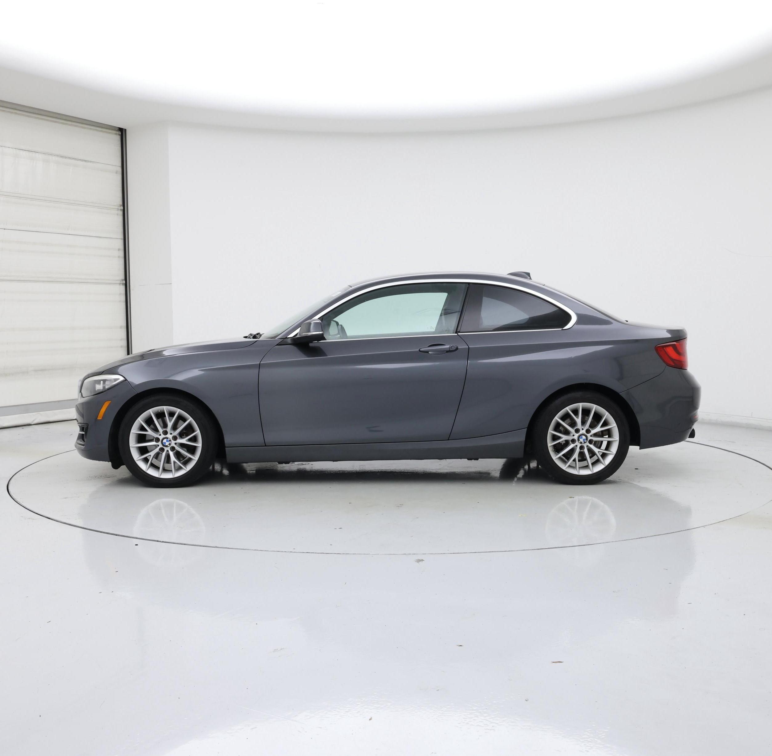 Thumbnail: 2016 BMW 2 Series - 3