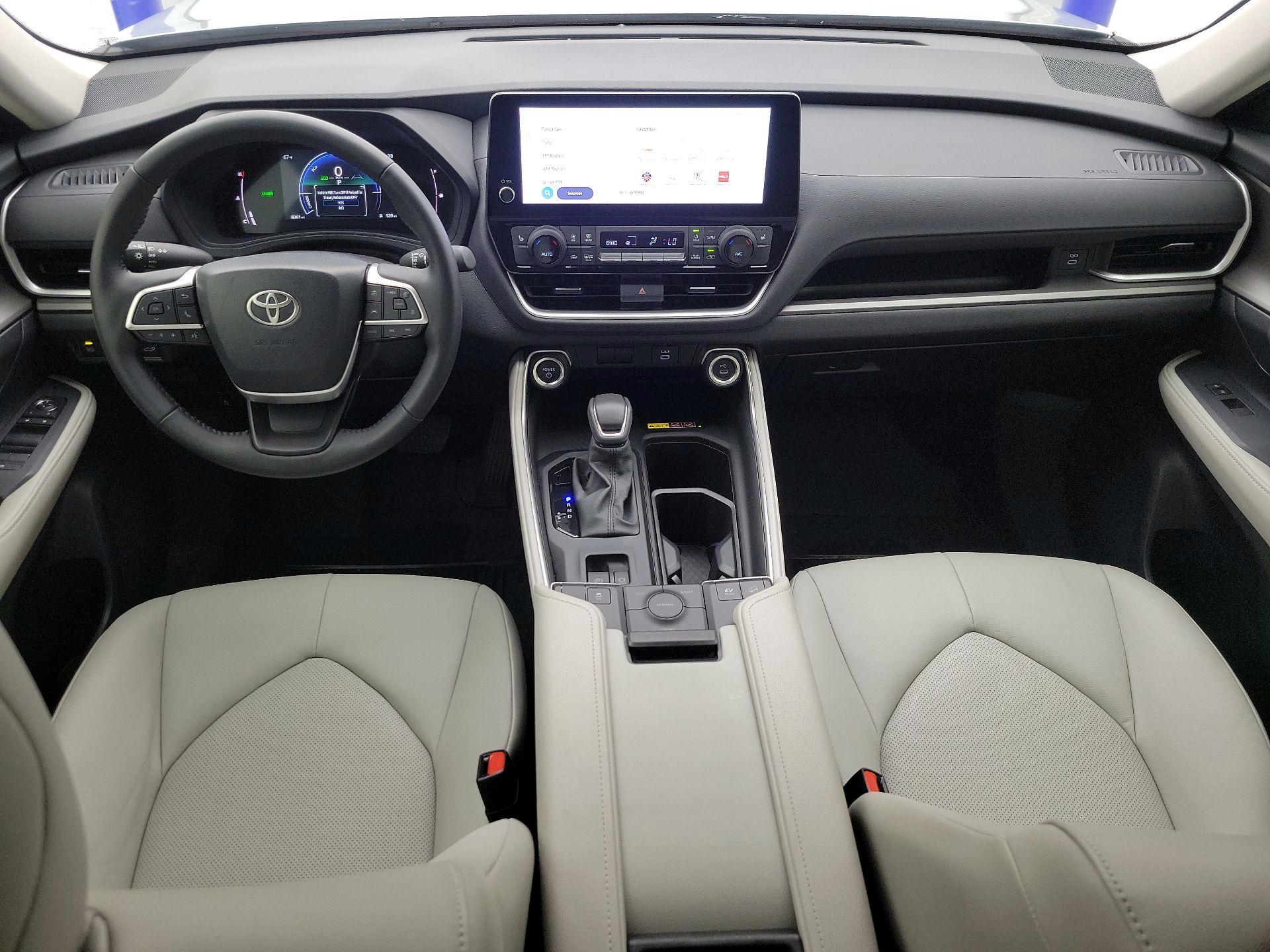 Thumbnail: 2026 Toyota Highlander - 9