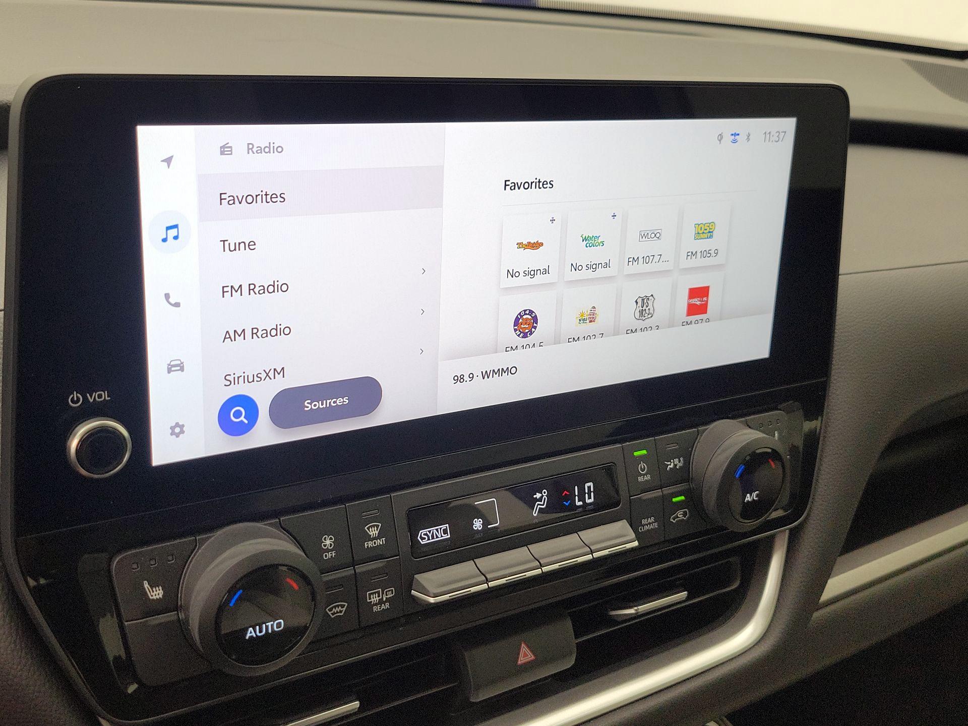 Thumbnail: 2026 Toyota Highlander - 16