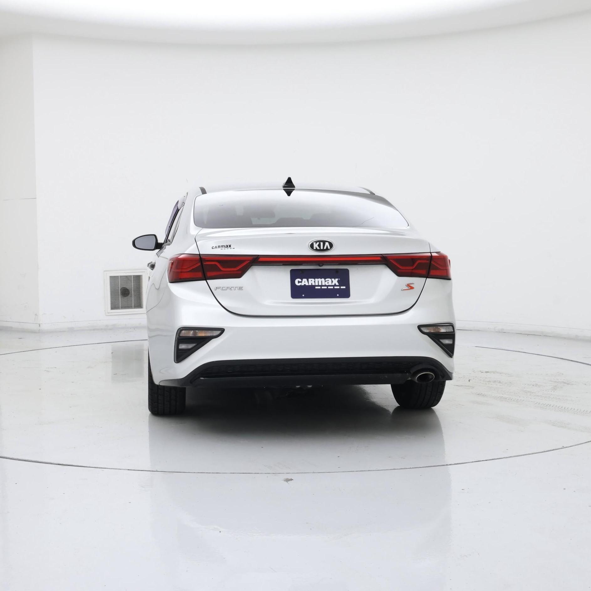 Thumbnail: 2019 Kia Forte - 6