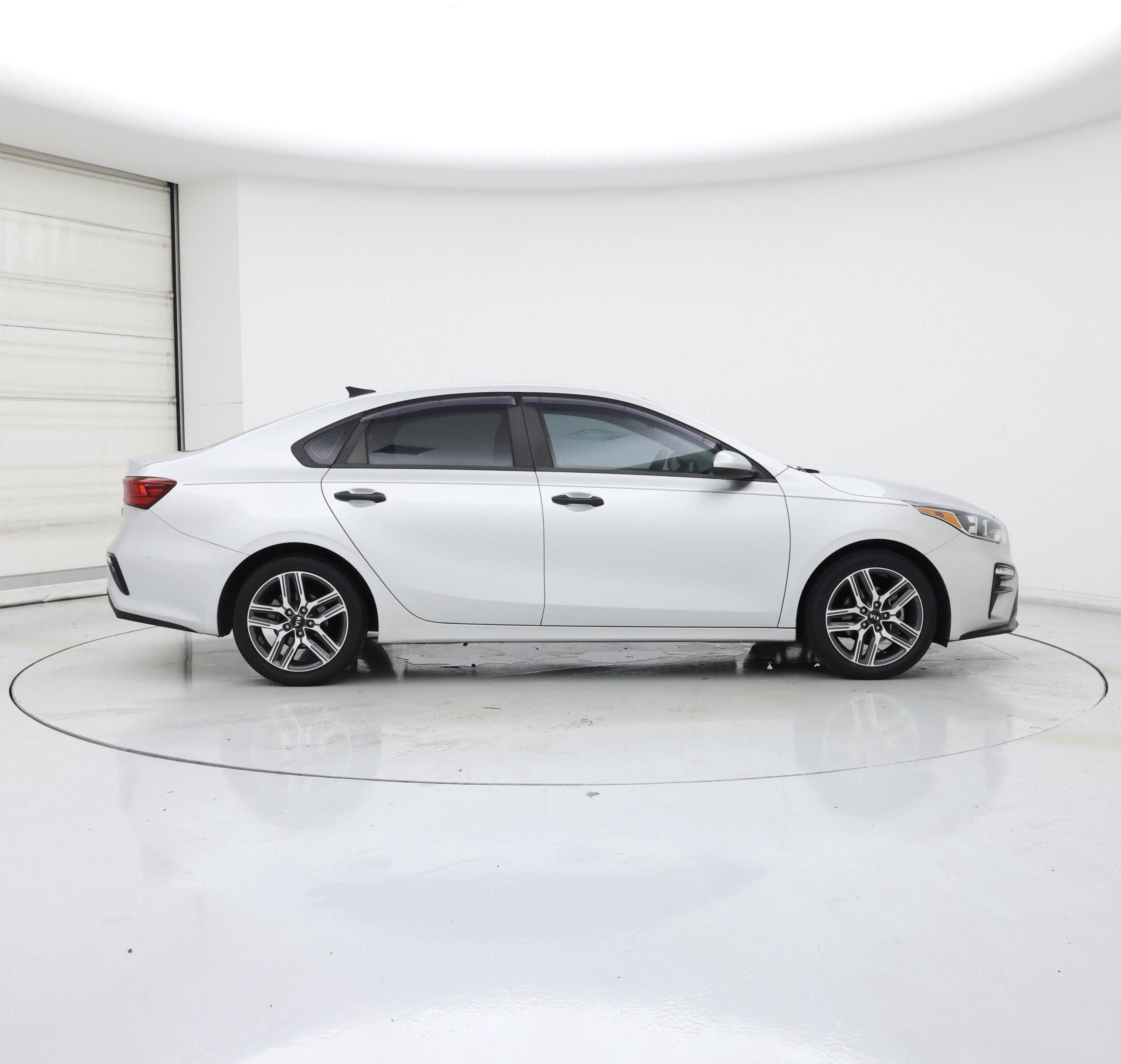 Thumbnail: 2019 Kia Forte - 7