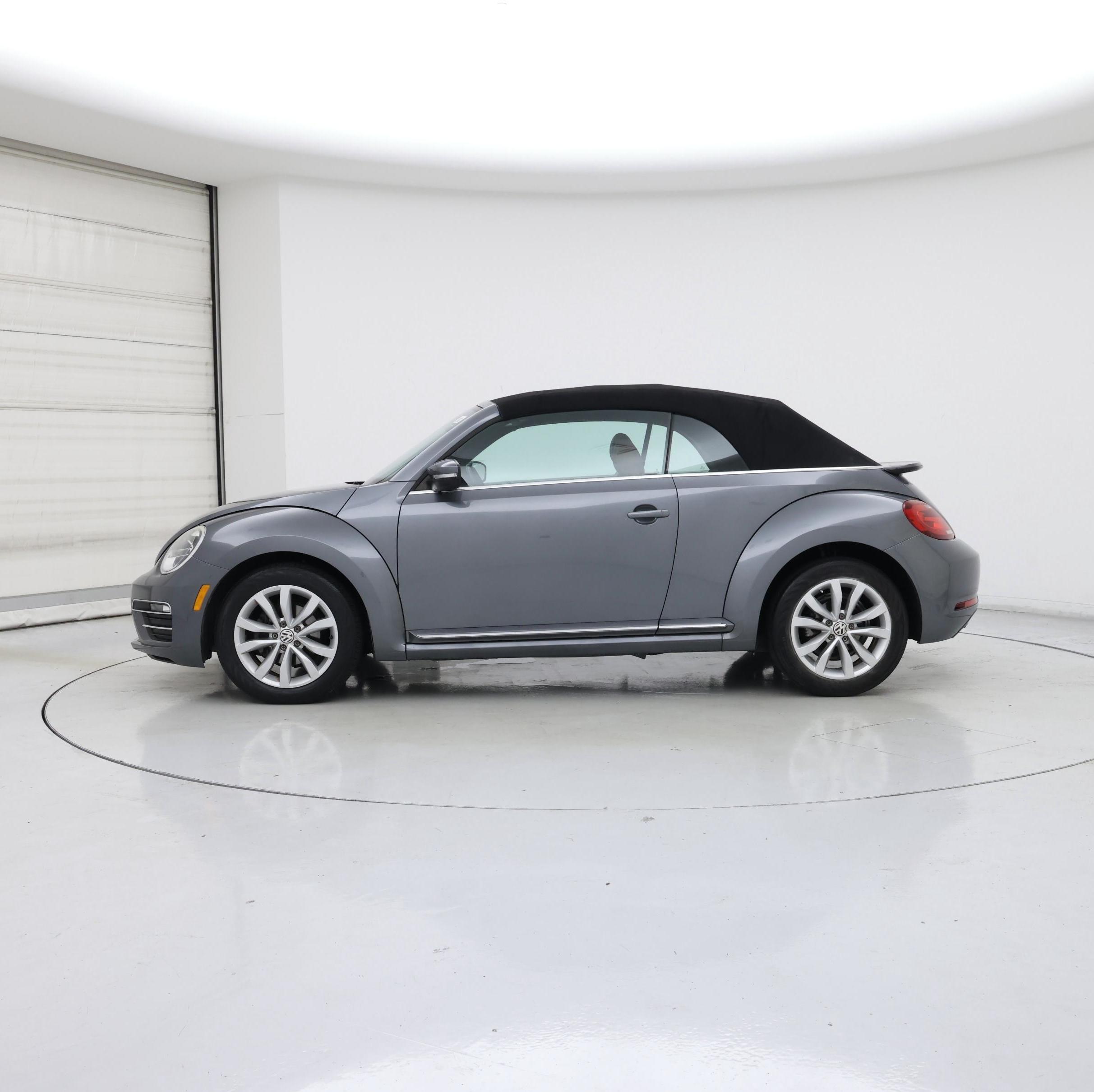 Thumbnail: 2017 Volkswagen Beetle - 3