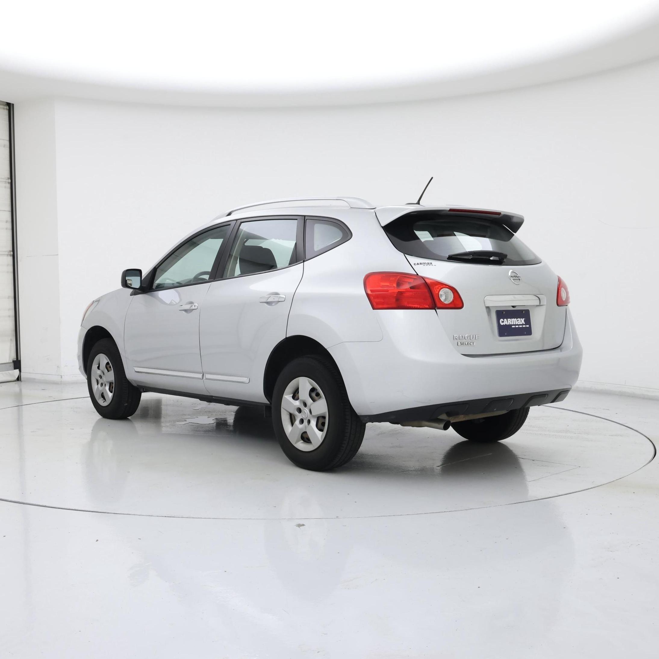 Thumbnail: 2015 Nissan Rogue - 2
