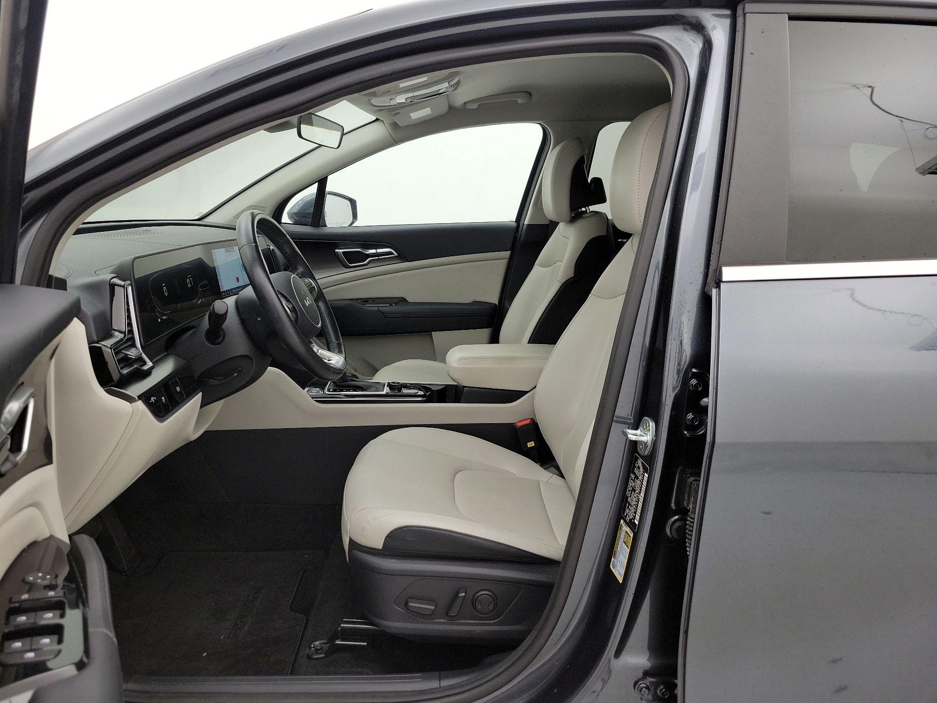 Thumbnail: 2023 Kia Sportage - 11