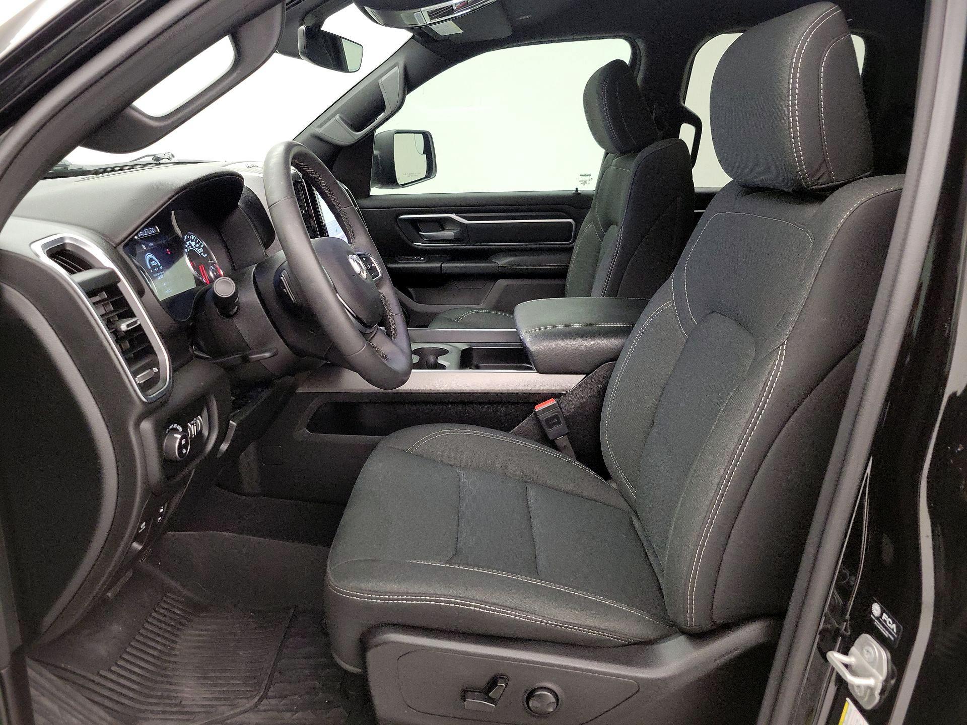 Thumbnail: 2025 RAM 1500 - 11