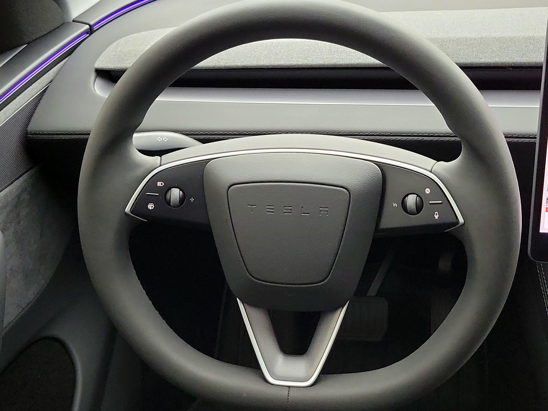 Thumbnail: 2026 Tesla Model Y - 10