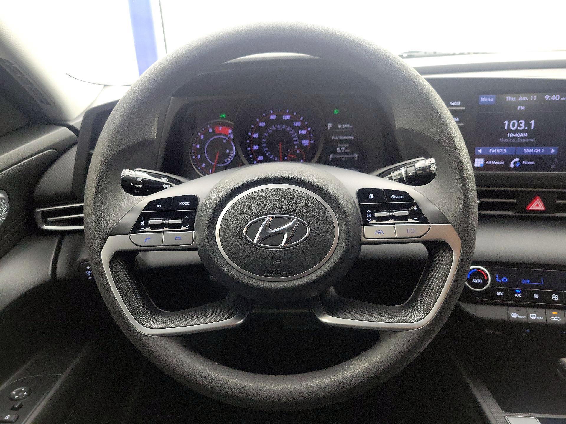 Thumbnail: 2021 Hyundai Elantra - 10