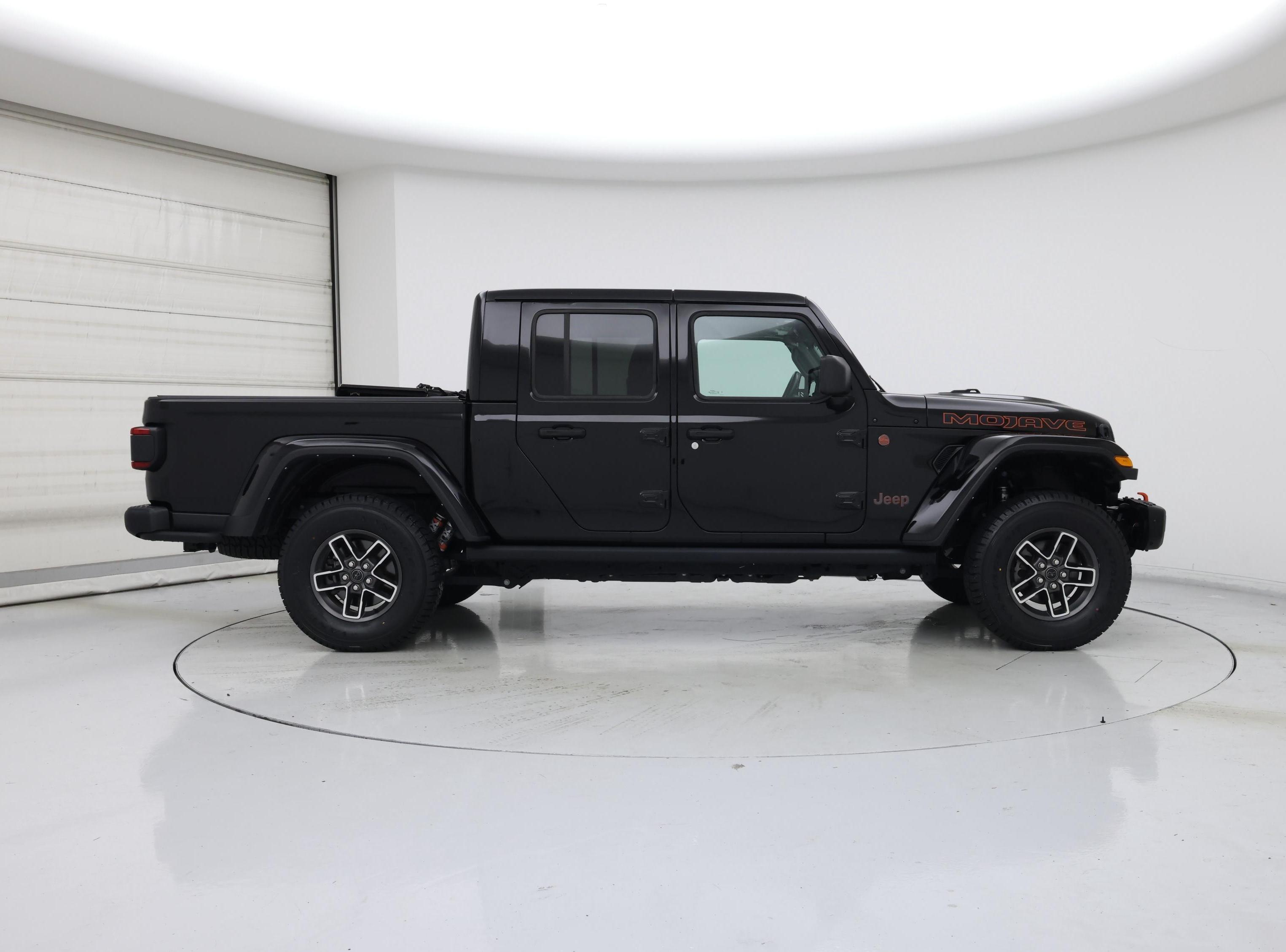 Thumbnail: 2024 Jeep Gladiator - 7