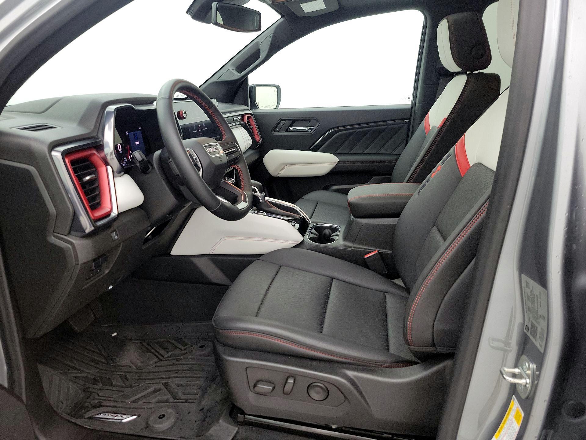 Thumbnail: 2023 GMC Canyon - 11