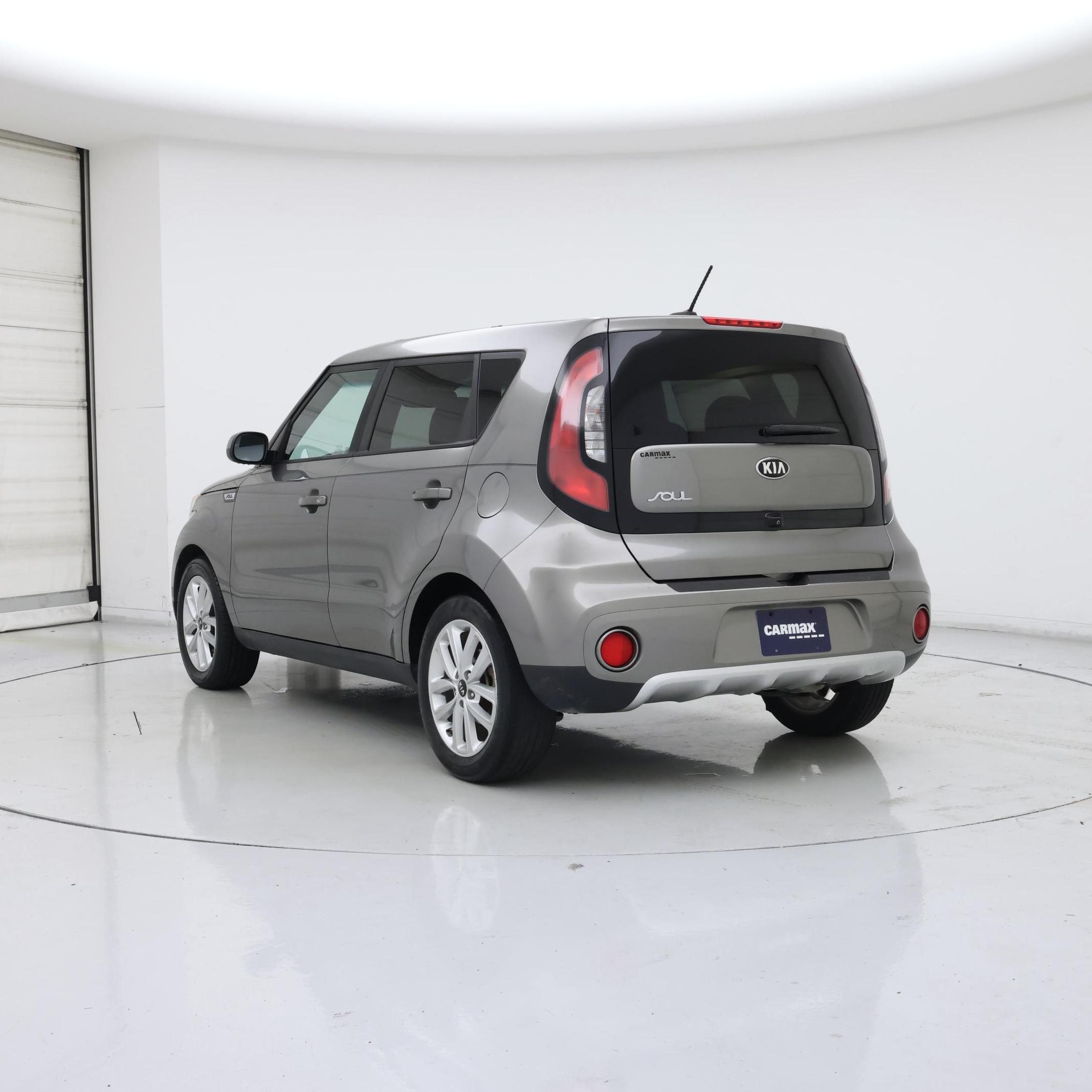 Thumbnail: 2017 Kia Soul - 2
