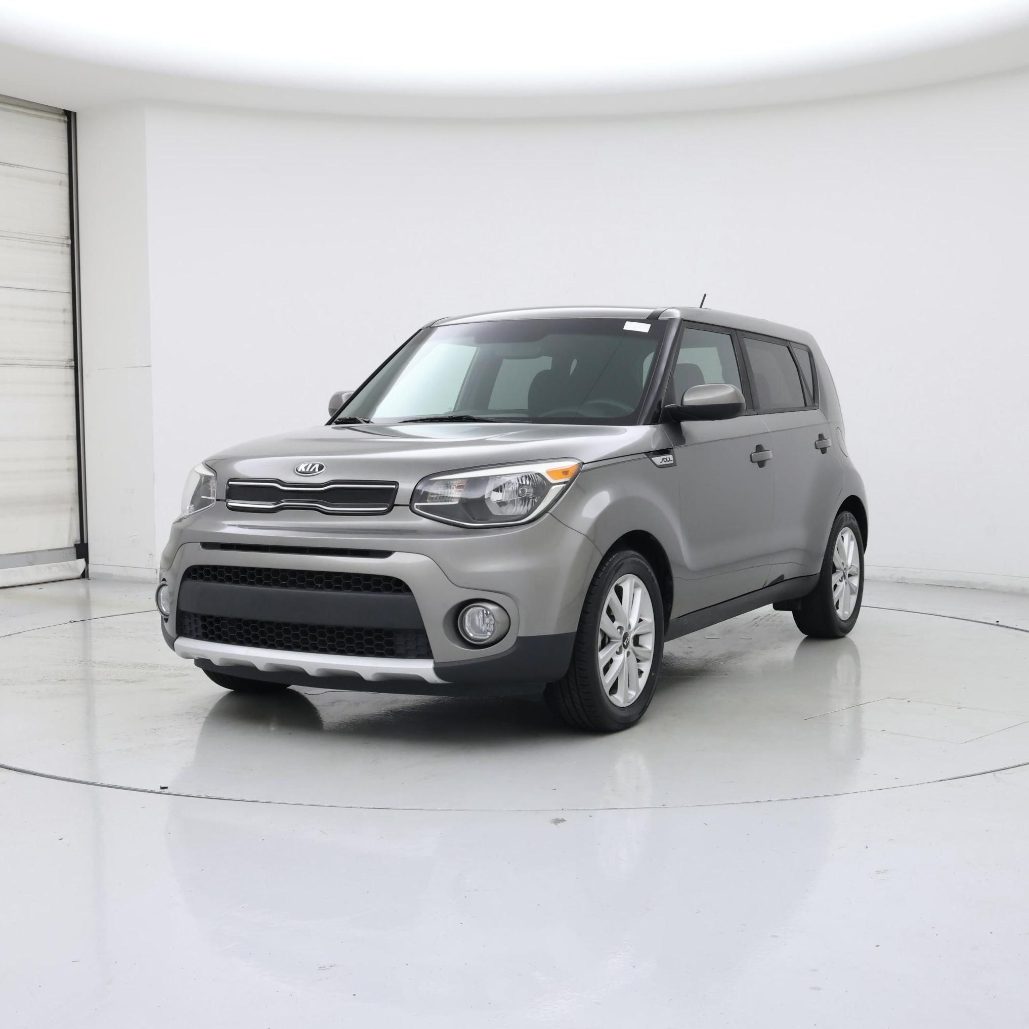 Thumbnail: 2017 Kia Soul - 4