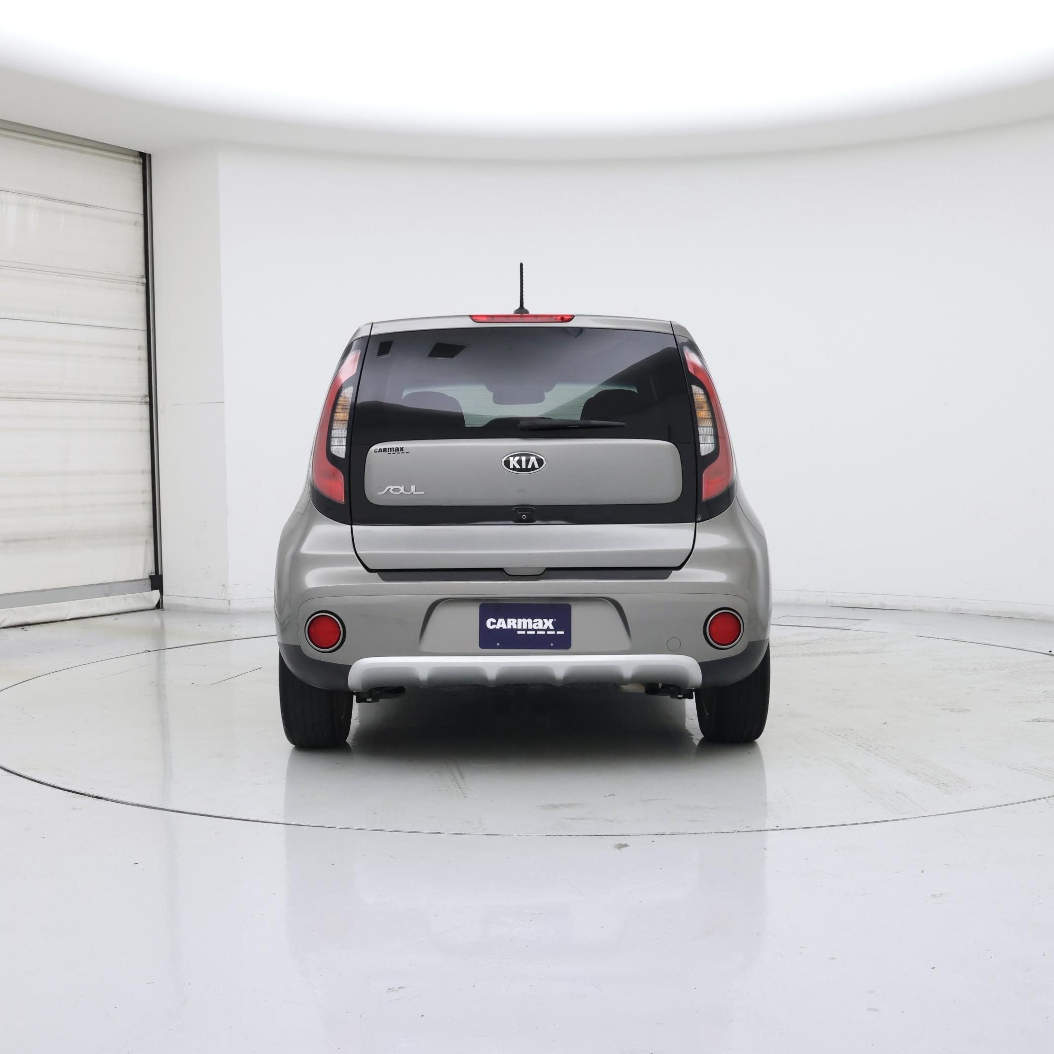 Thumbnail: 2017 Kia Soul - 6