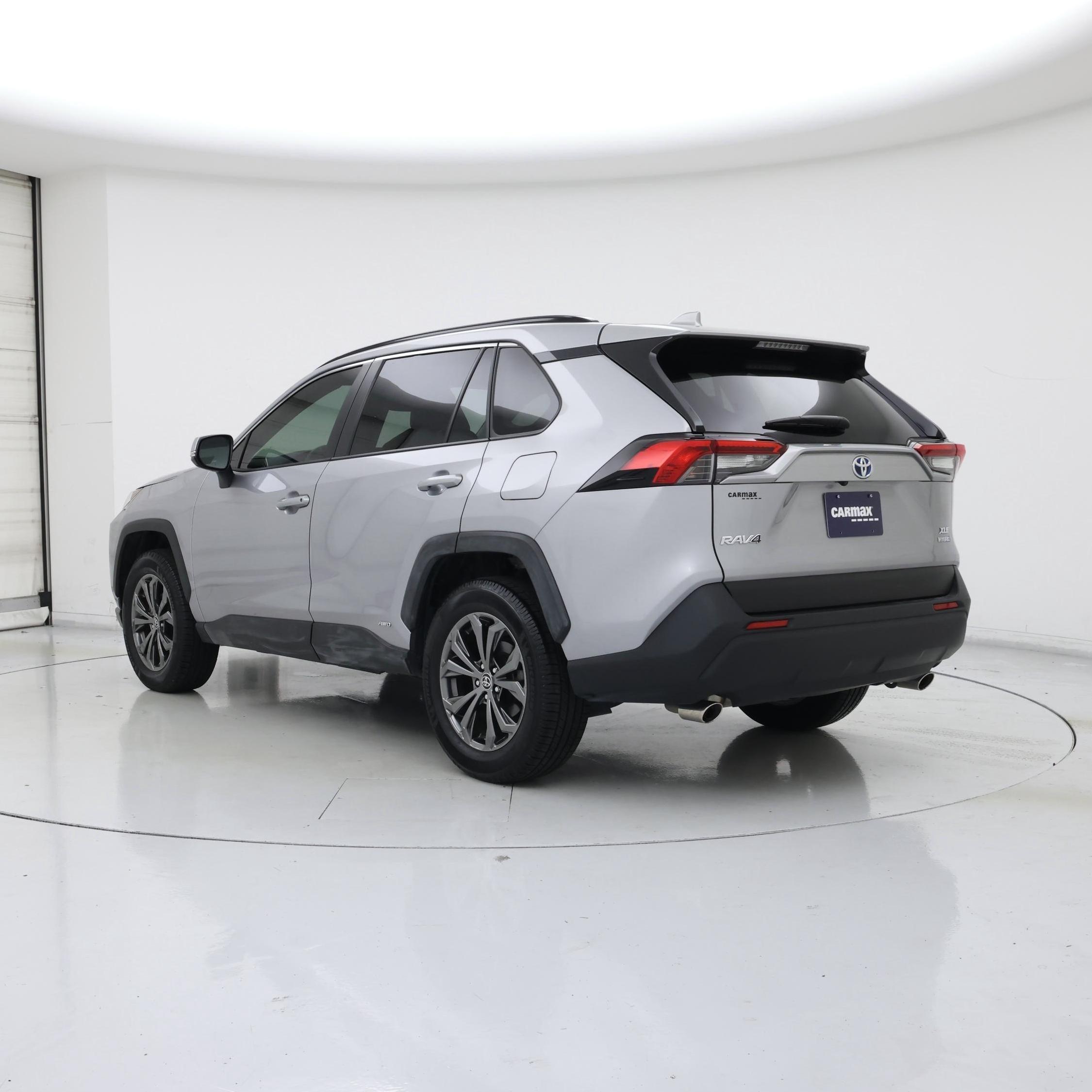 Thumbnail: 2024 Toyota RAV4 - 2