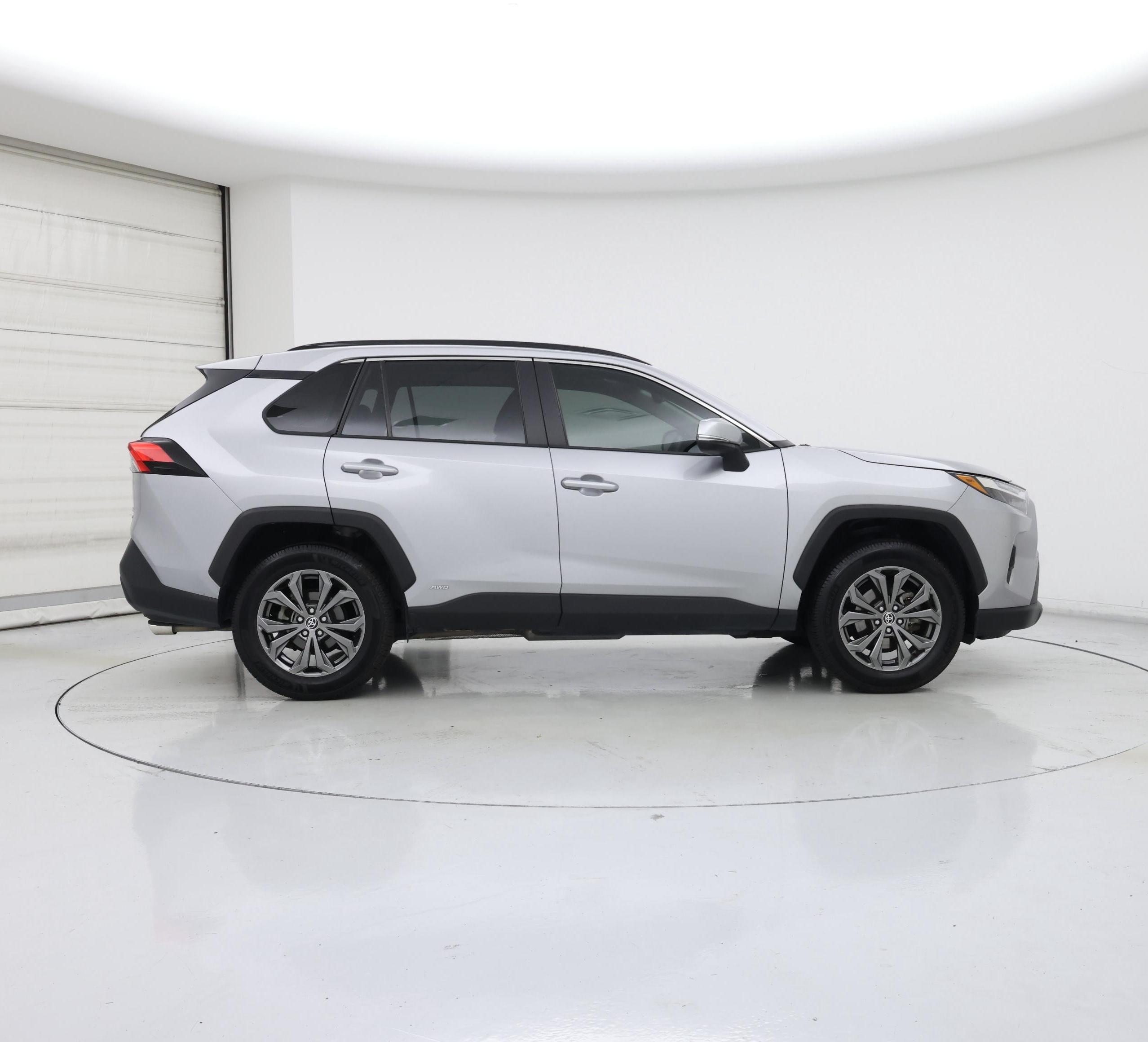 Thumbnail: 2024 Toyota RAV4 - 7