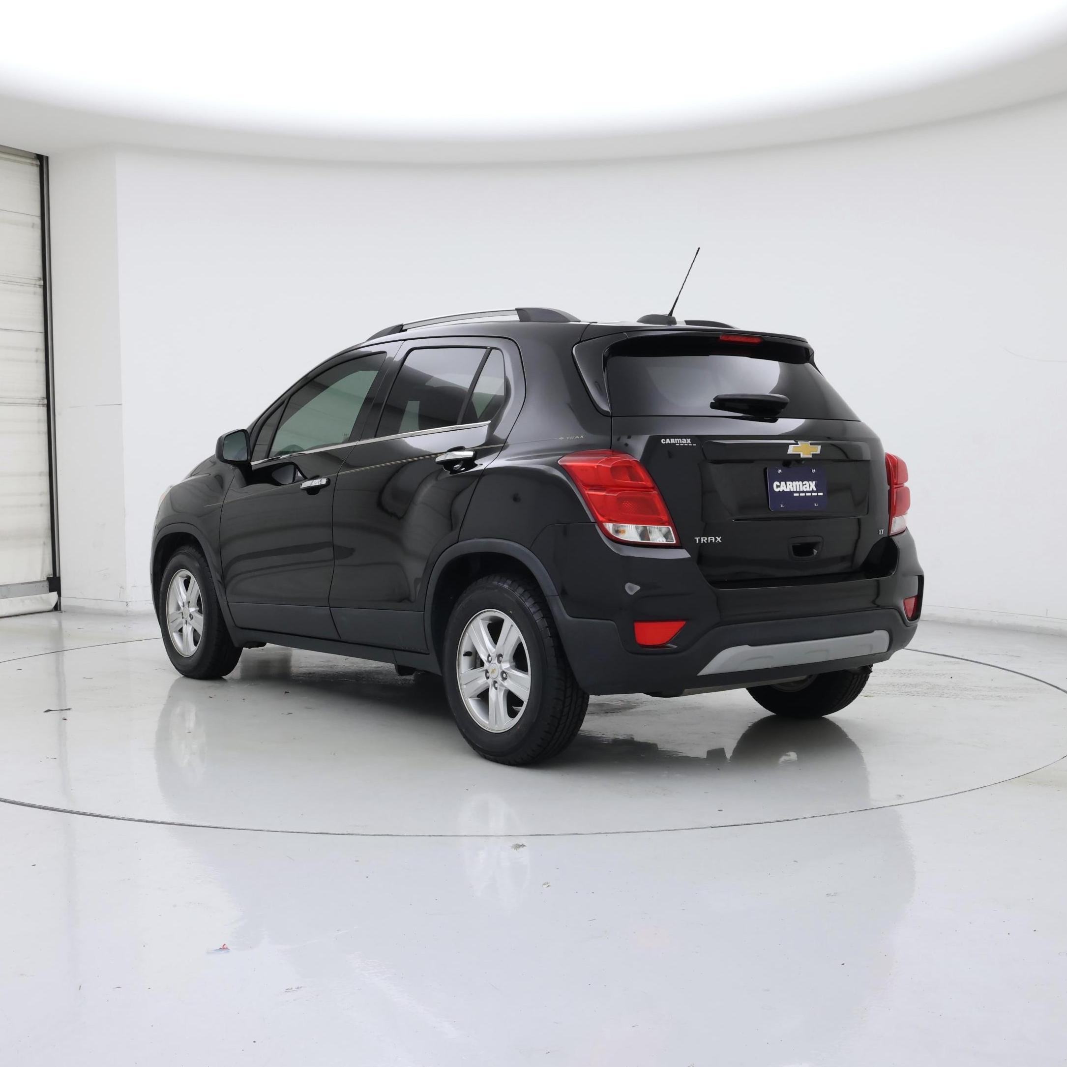 Thumbnail: 2020 Chevrolet Trax - 2