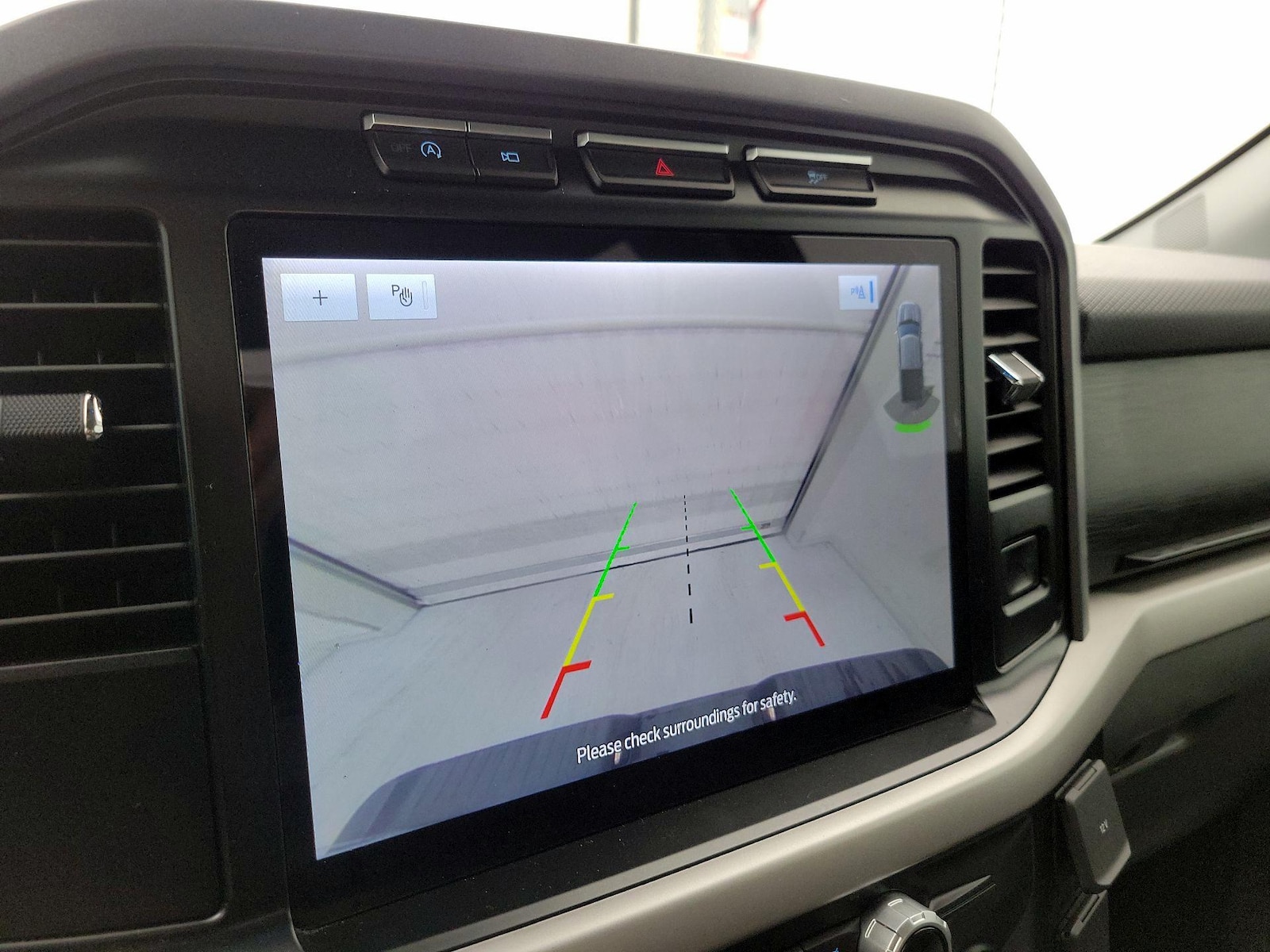 2023 Ford F-150 XLT - Photo 16