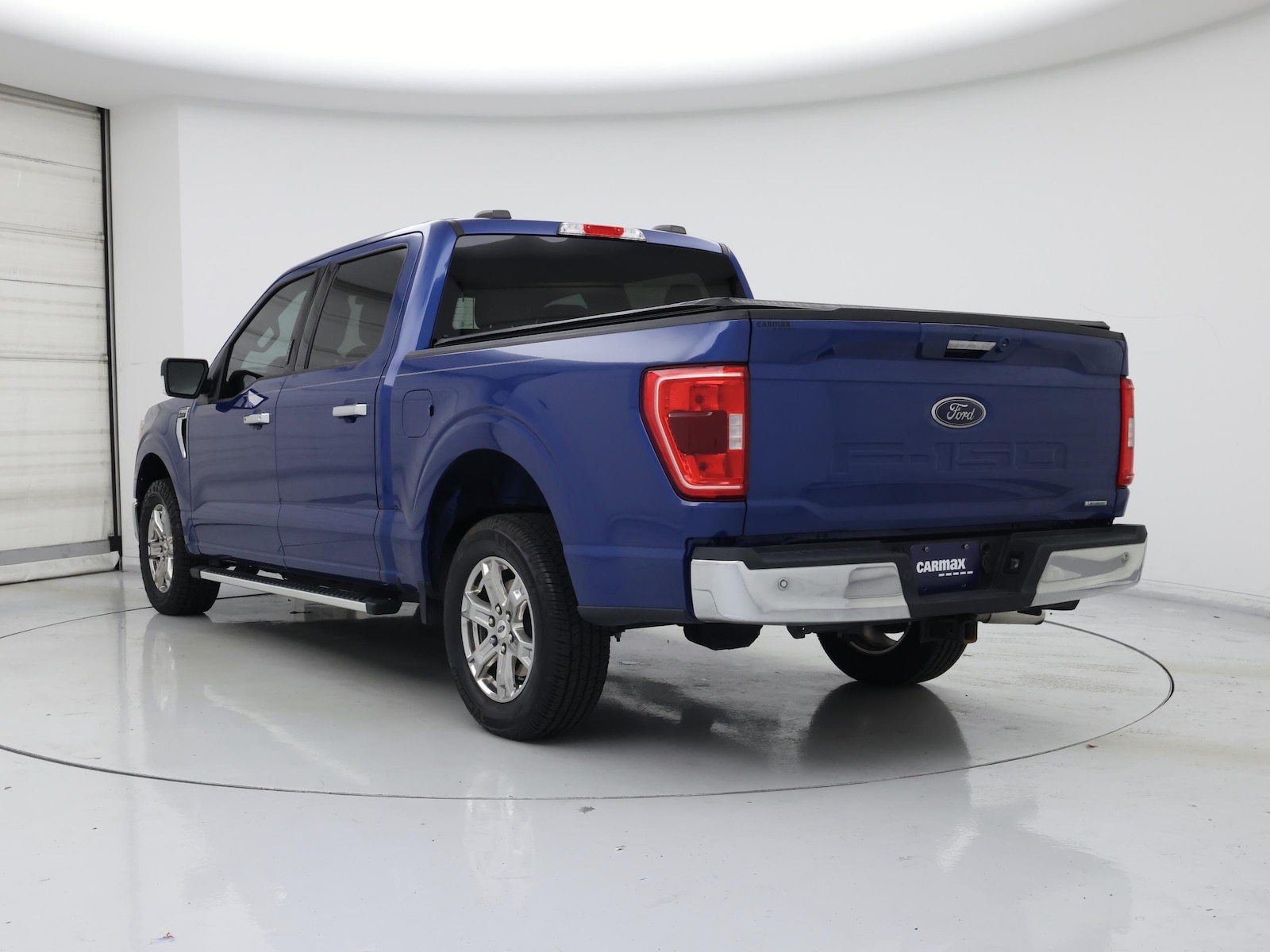 2023 Ford F-150 XLT - Photo 3