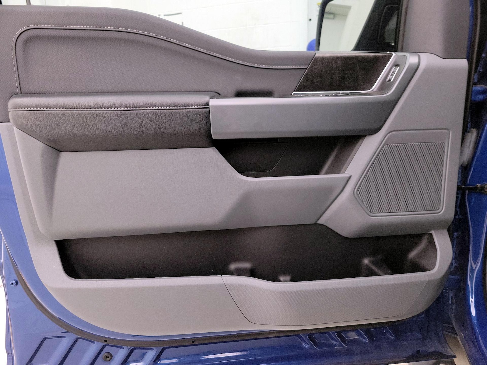 2023 Ford F-150 XLT - Photo 21
