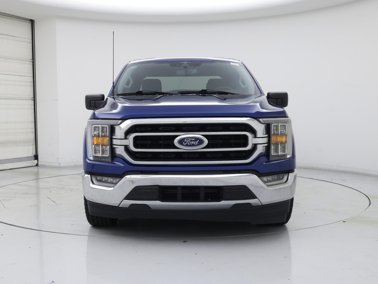 2023 Ford F-150 XLT - Photo 6