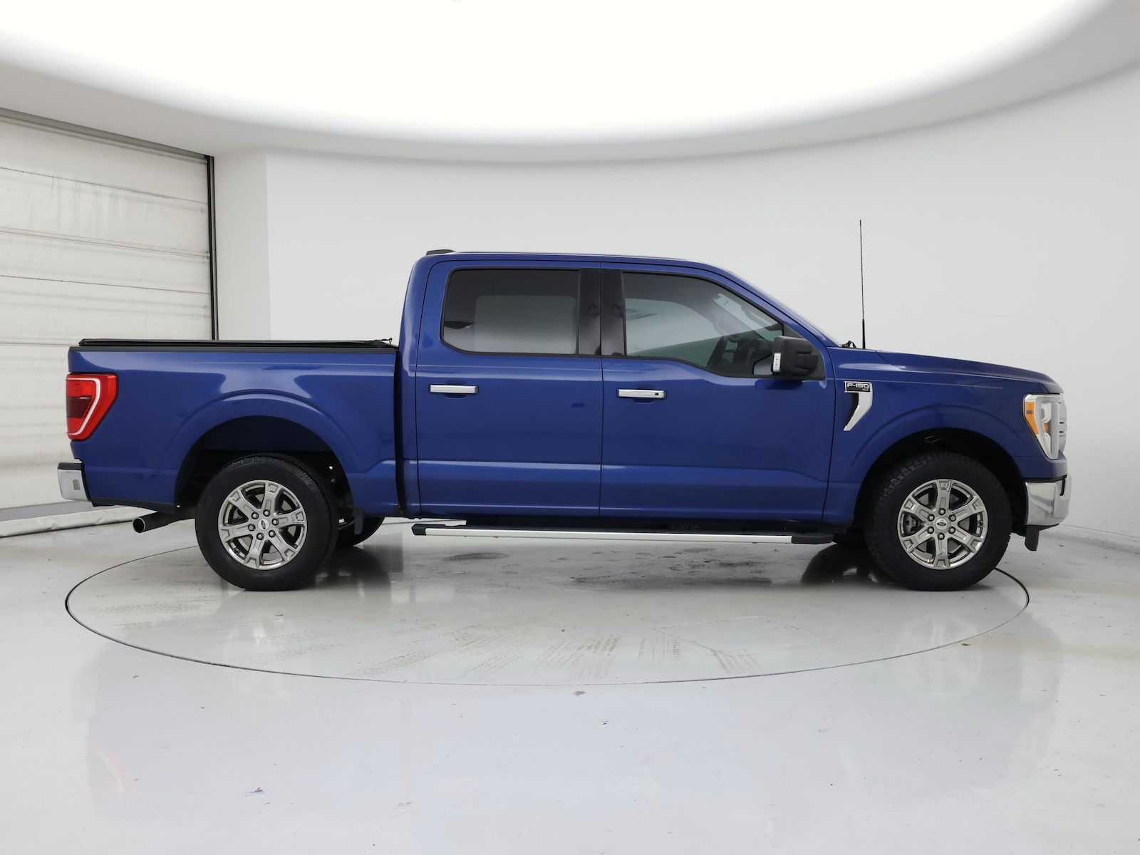 2023 Ford F-150 XLT - Photo 8
