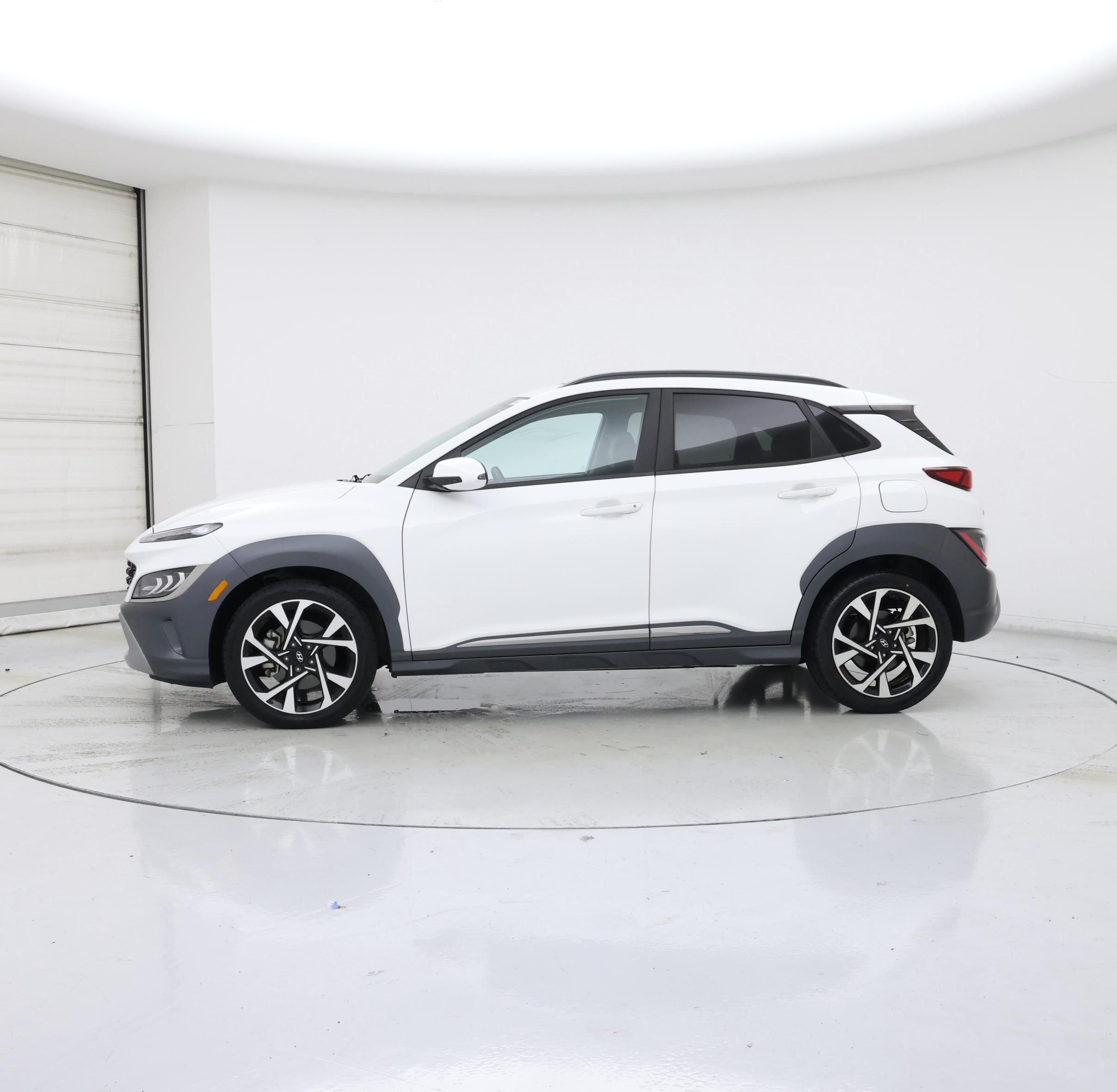 Thumbnail: 2022 Hyundai Kona - 3