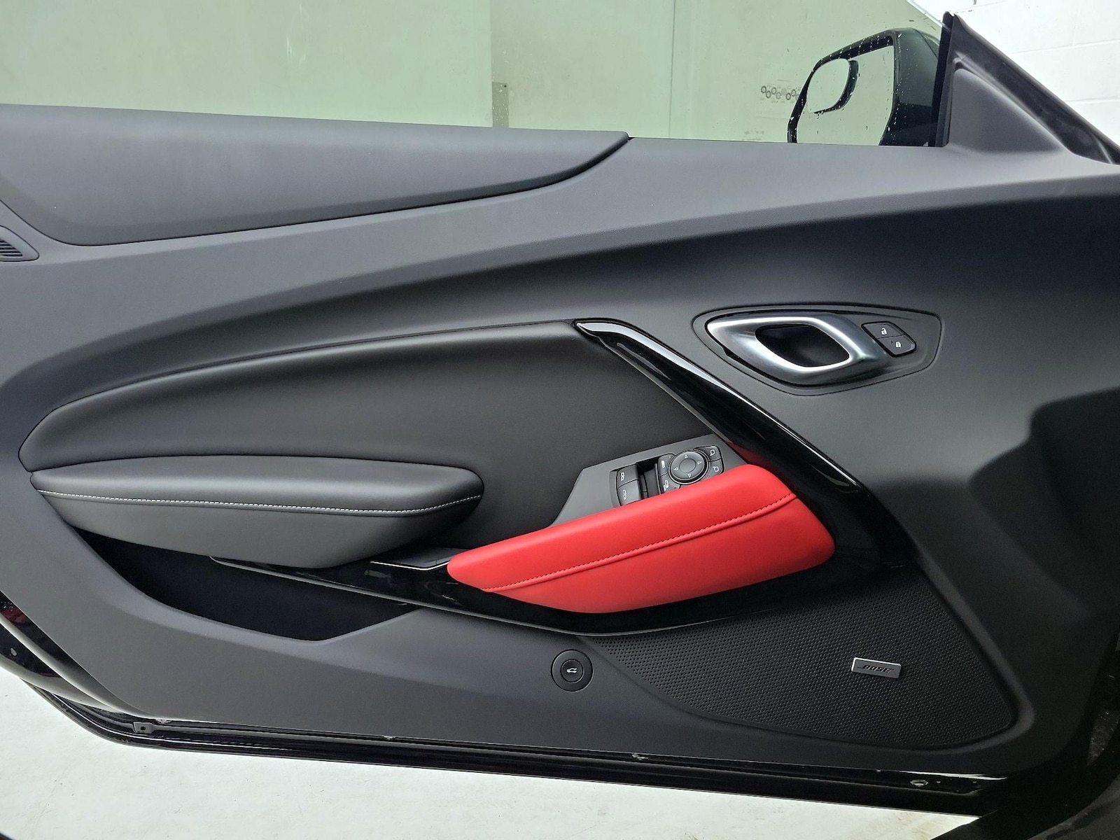 2022 Chevrolet Camaro 2LT - Photo 13