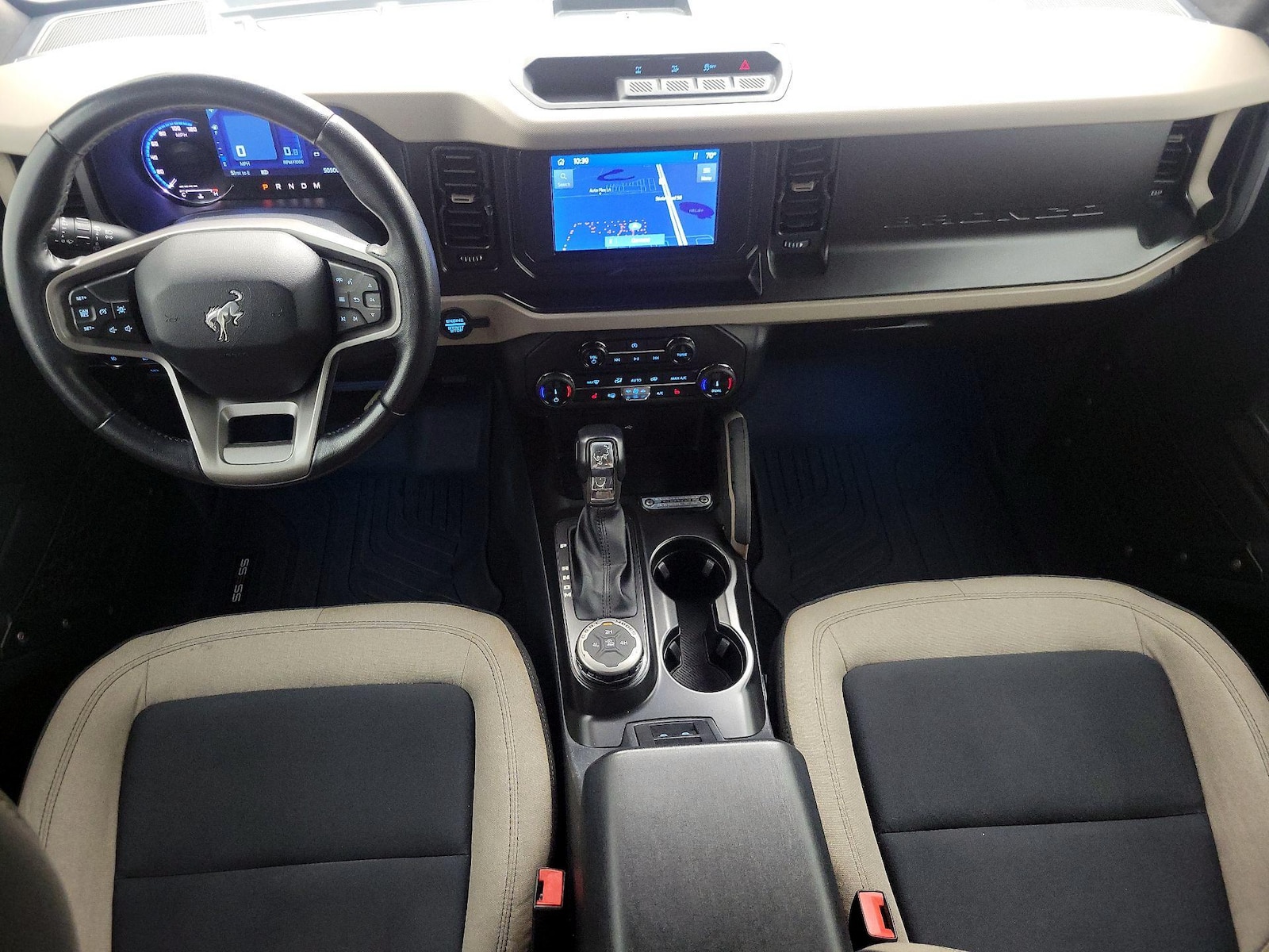 Photo 10